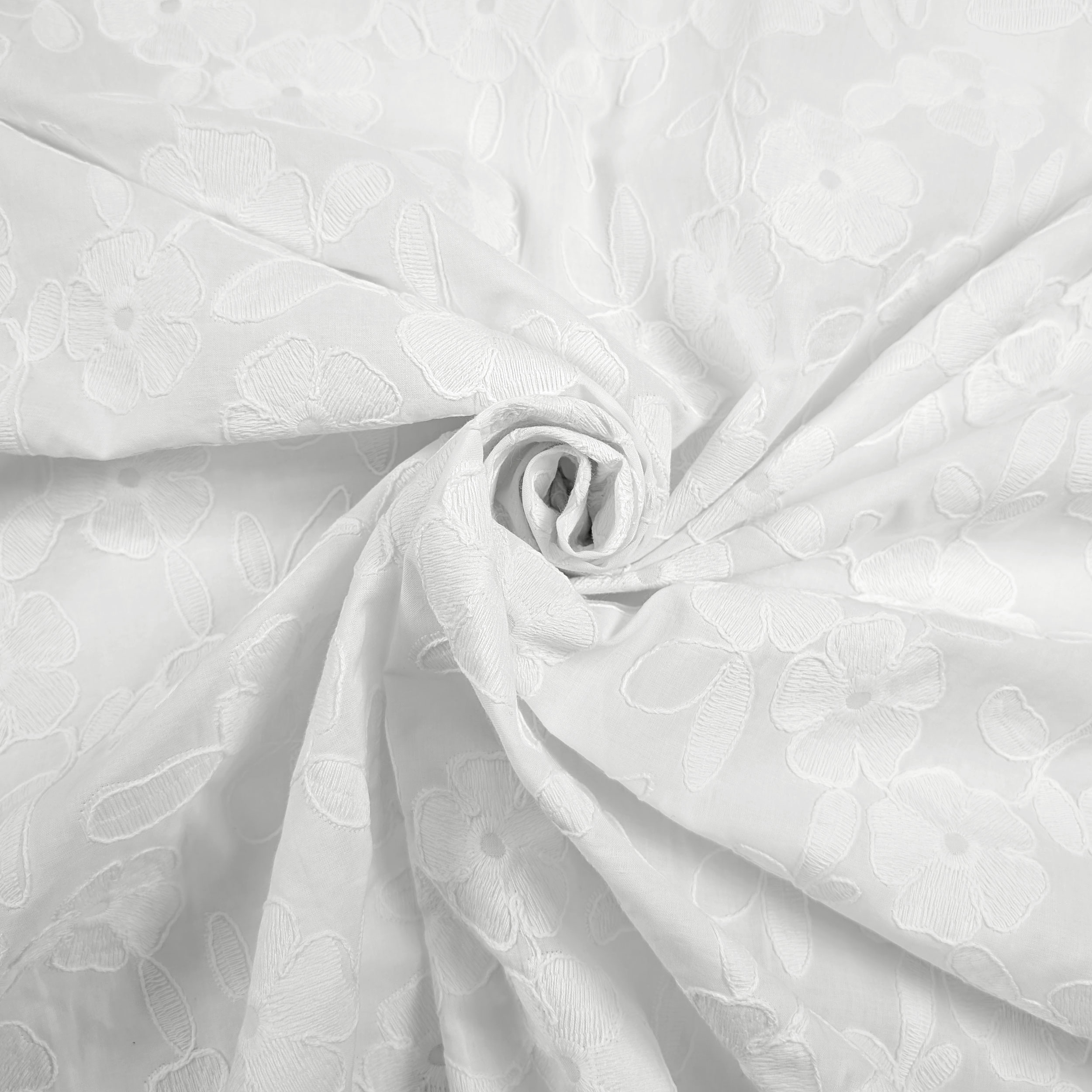 White Cotton Sangallo Daisies Image