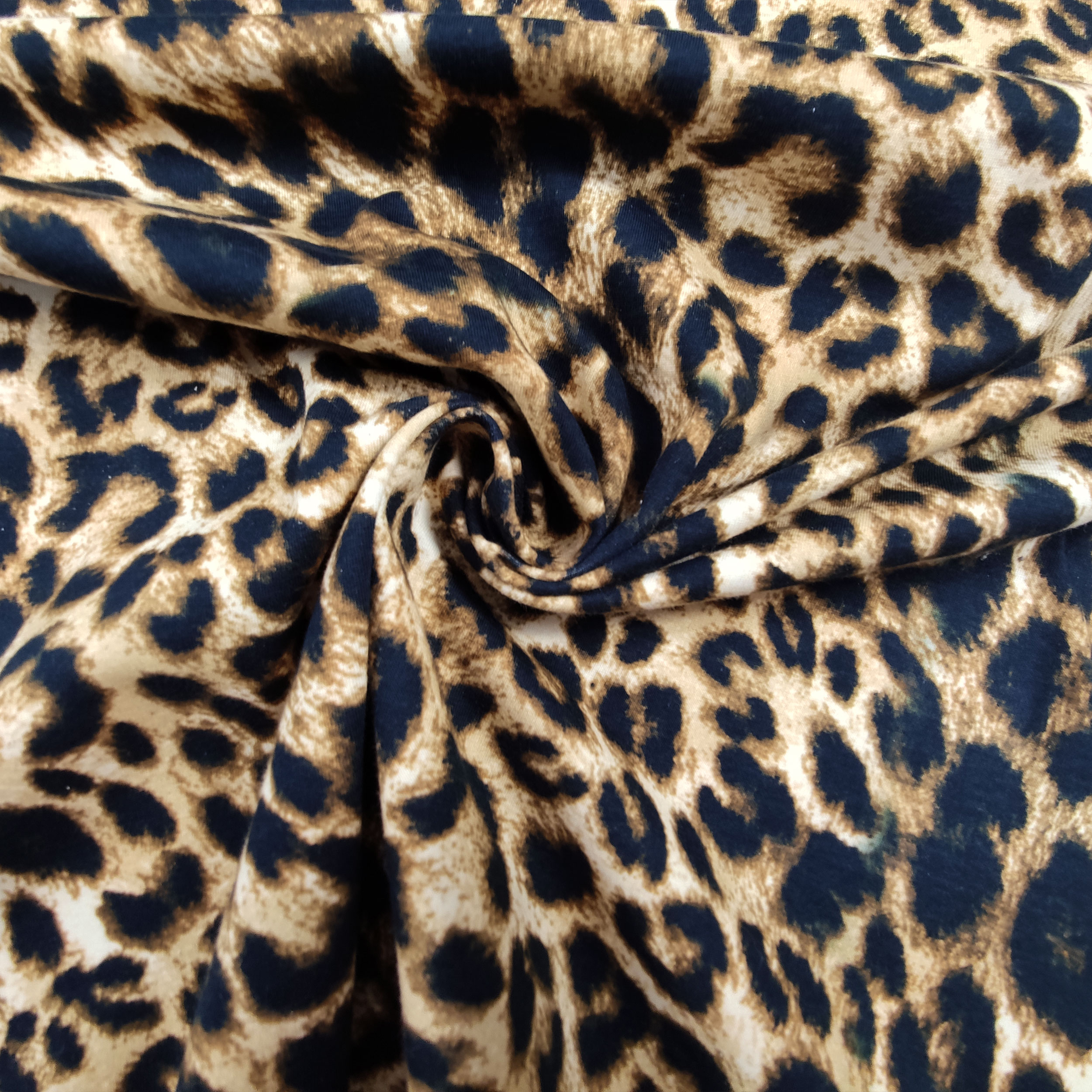 Milano Stitch in Pure Cotton Spotted Image