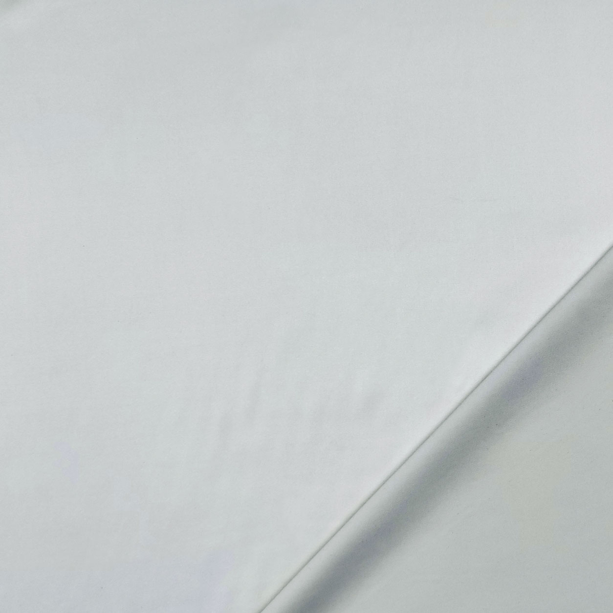 rasetto-effetto-seta-grigio-chiaro-piega