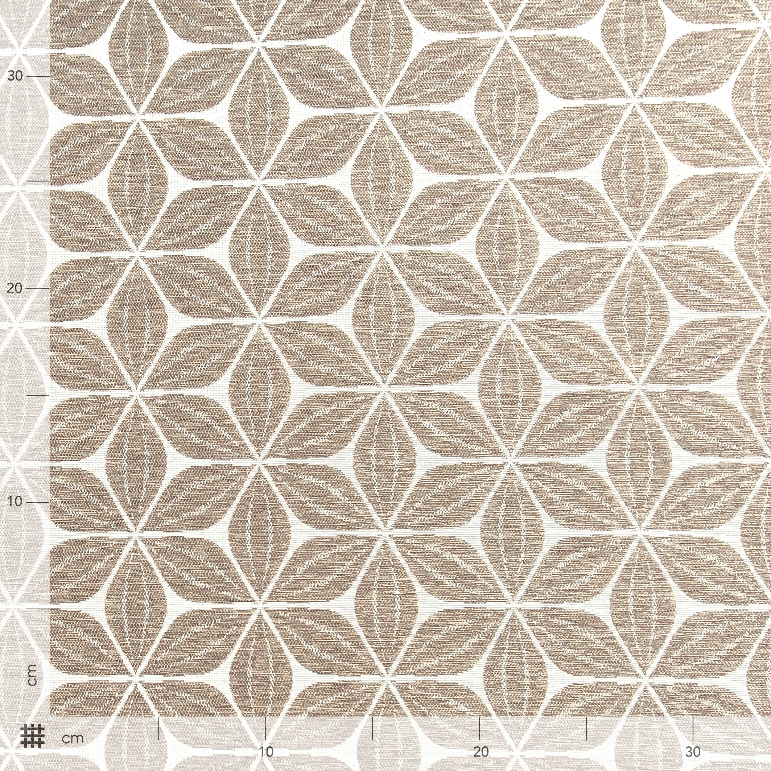 Jacquard Double Flowers Beige