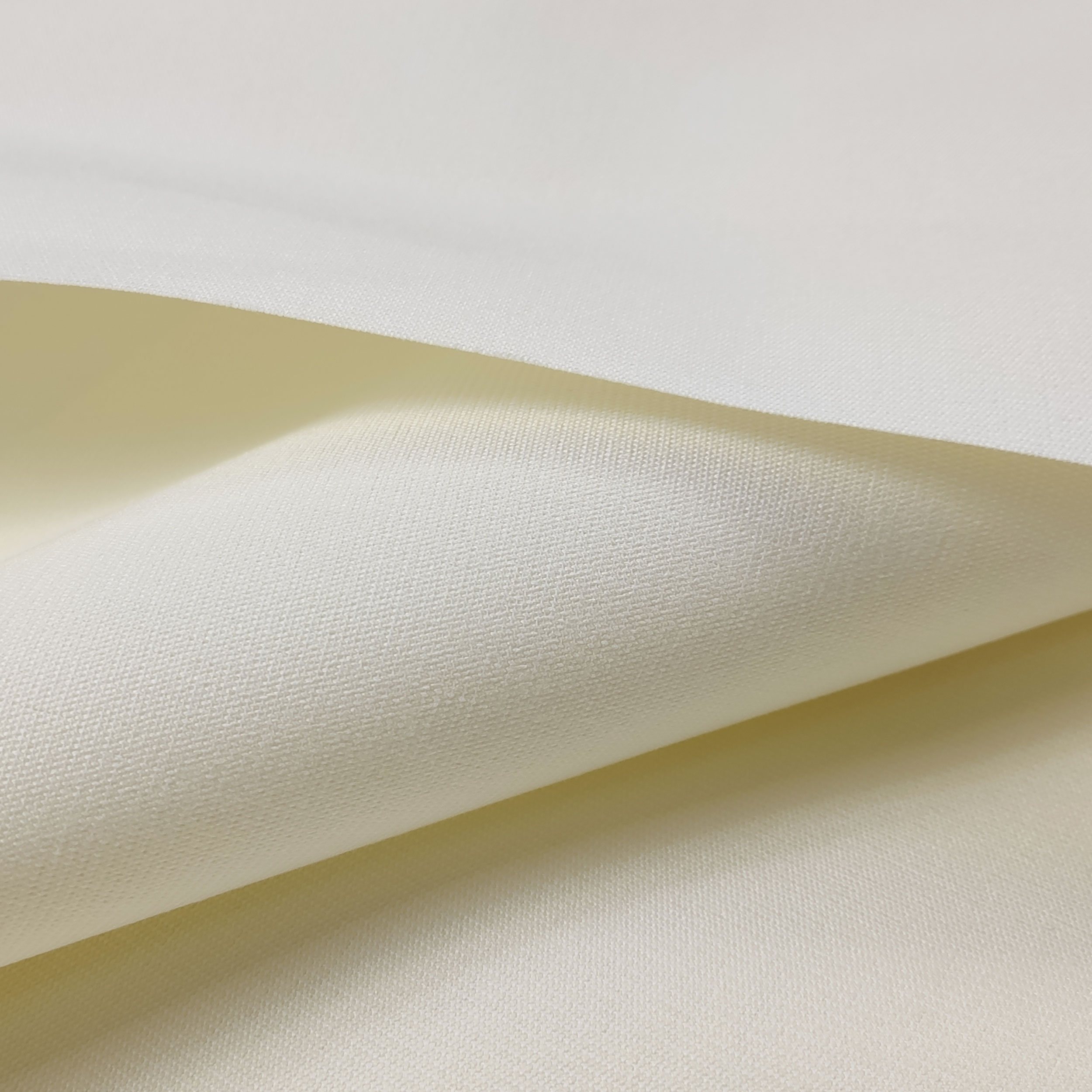 Découpe Tissu soleil uni blanc/crème Fil a Fil 250x200 cm
