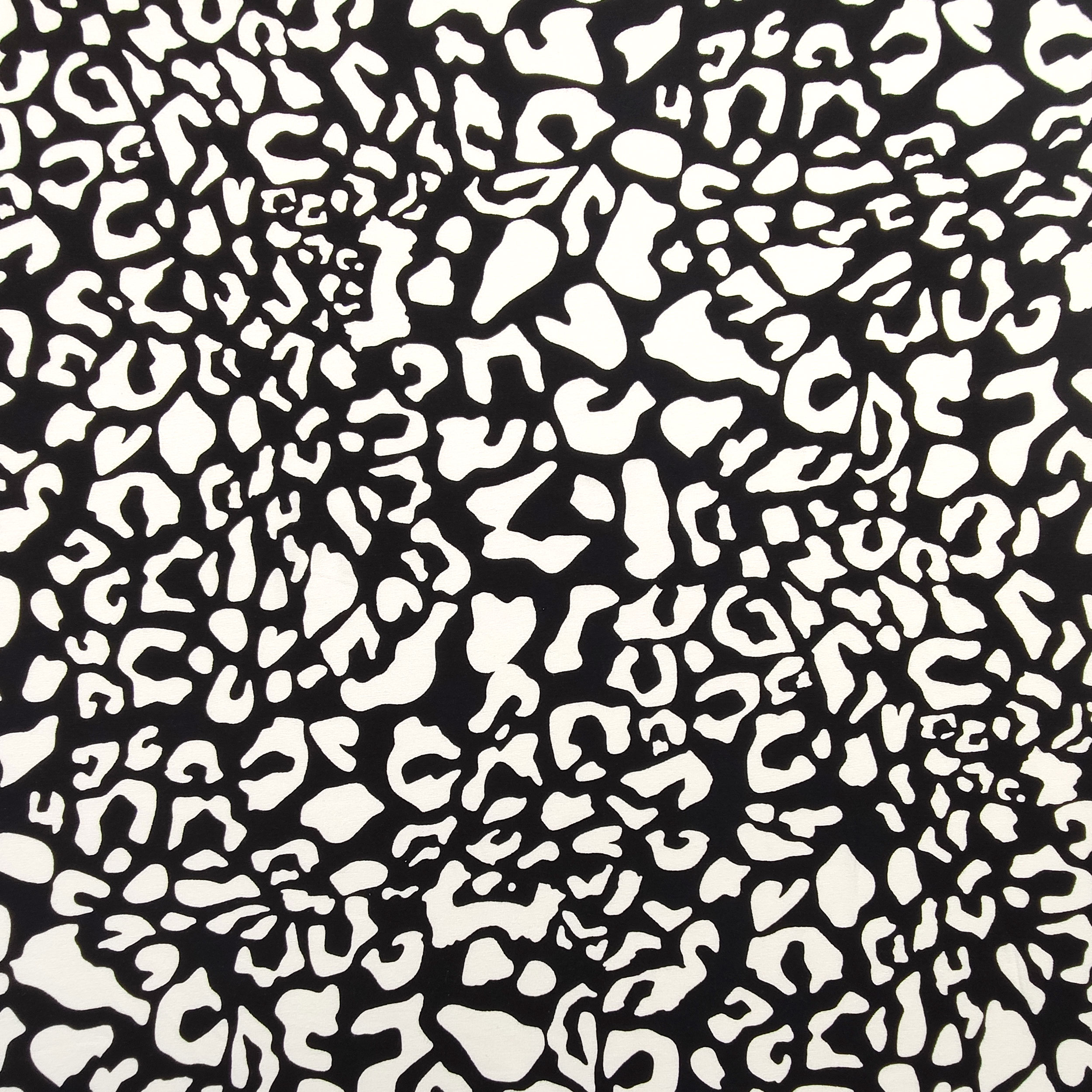 Schwarz gesprenkelter Viskose-Jersey