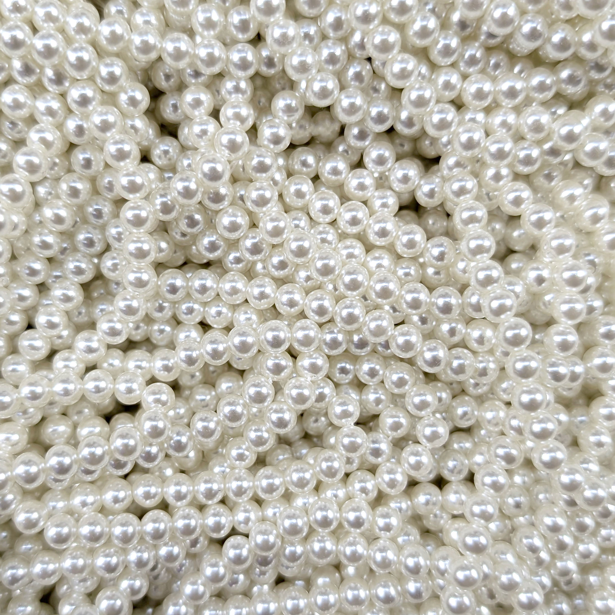 Perlenkette aus Perlmuttperlen Ø 0,5 cm Image