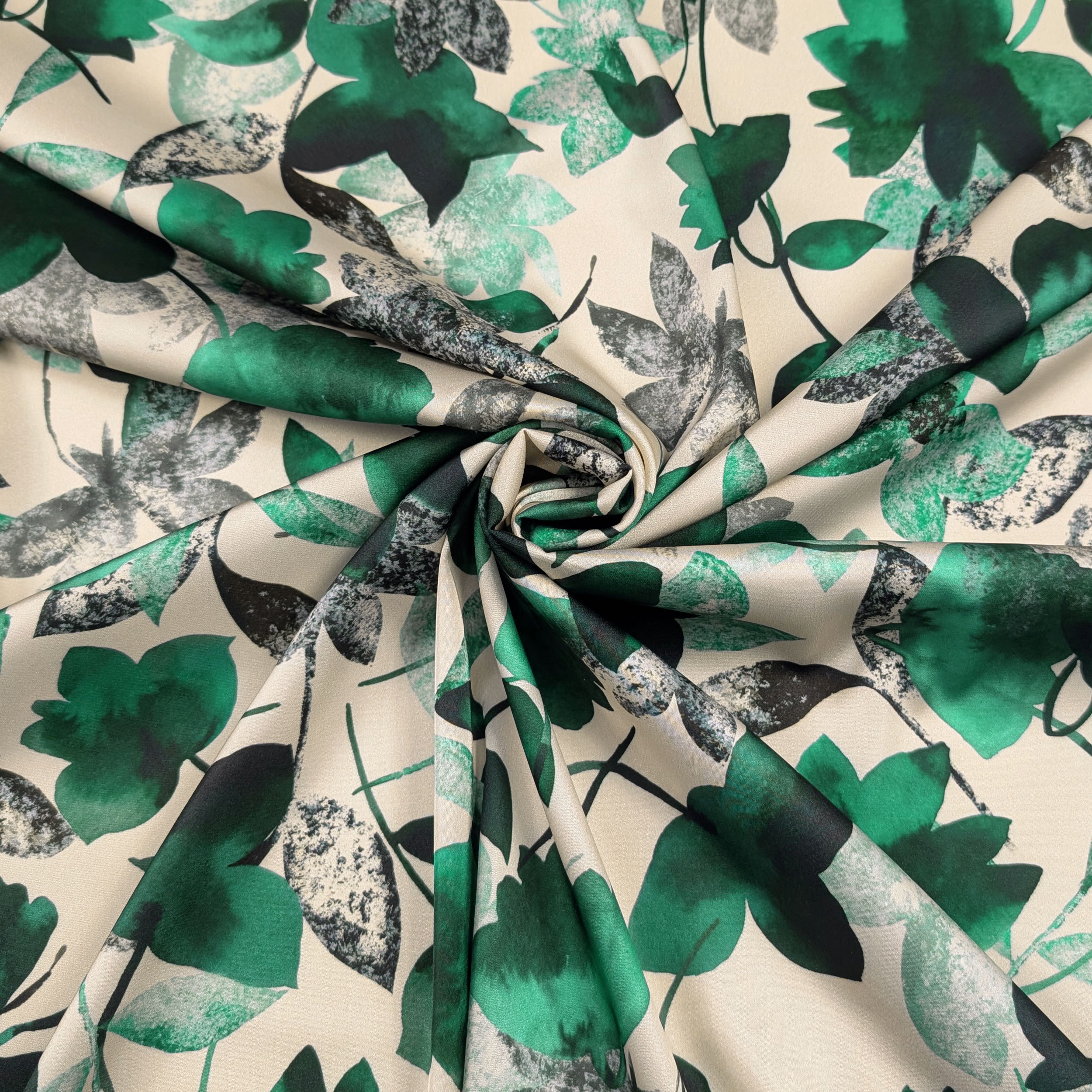 Set Satin High Fashion Green Flowers Image