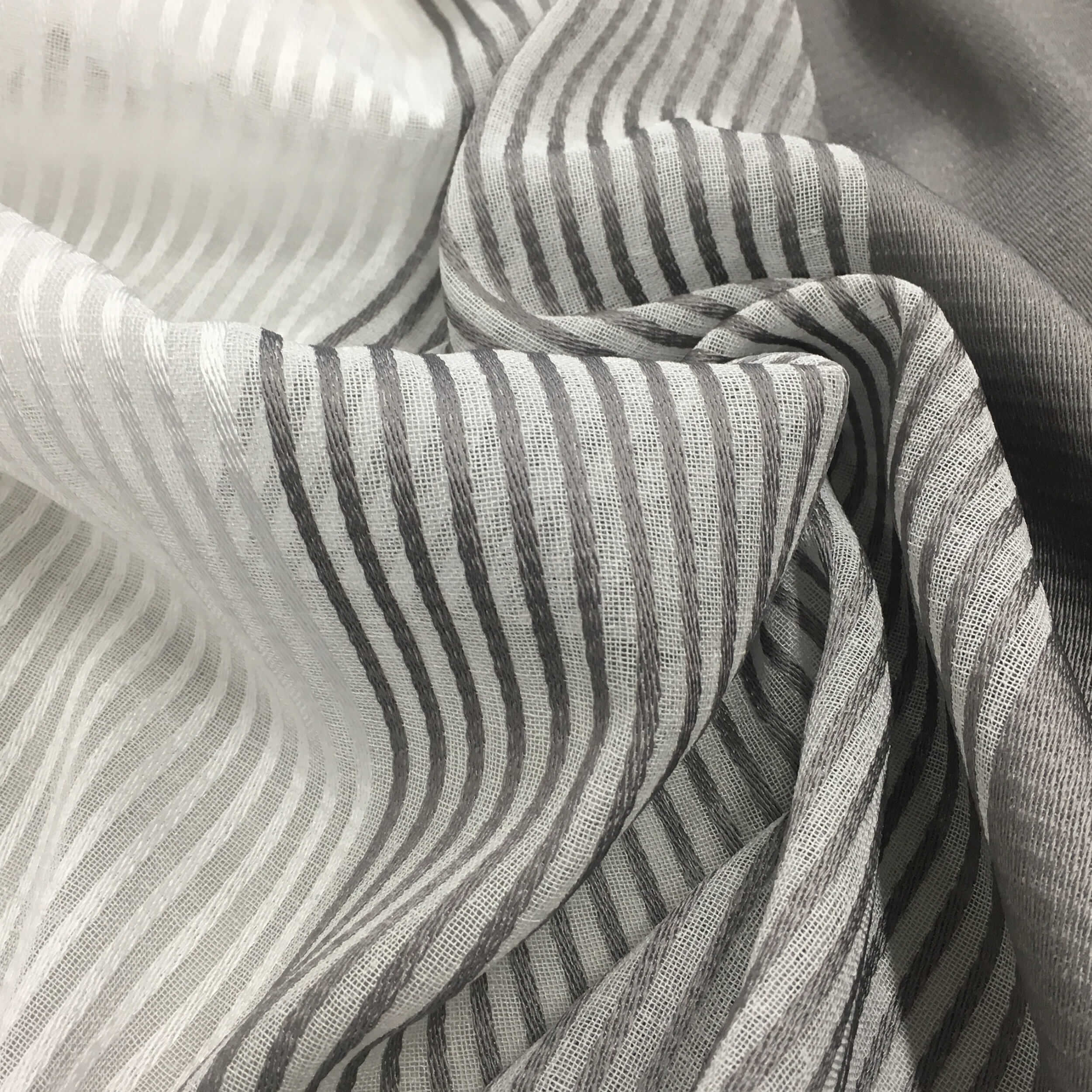 Gris