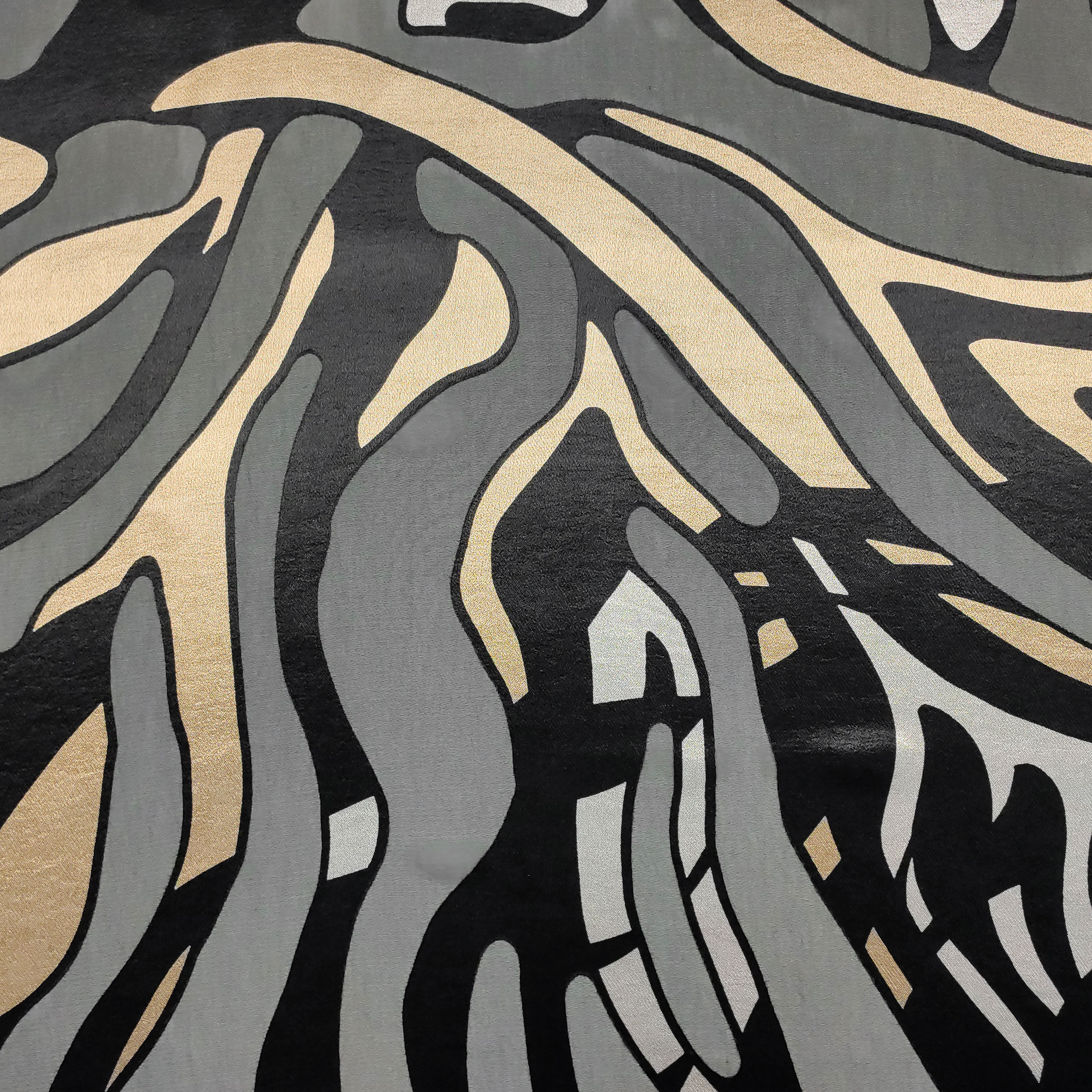 Devorè High Fashion Fantasy Gold Silver Background Black