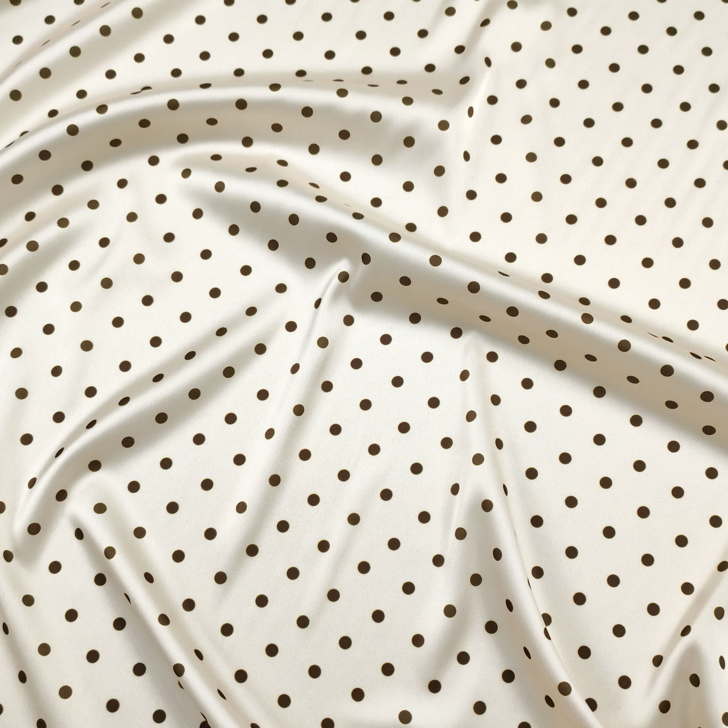 Elasticated Satin Set High Fashion Polka Dot Cream Background