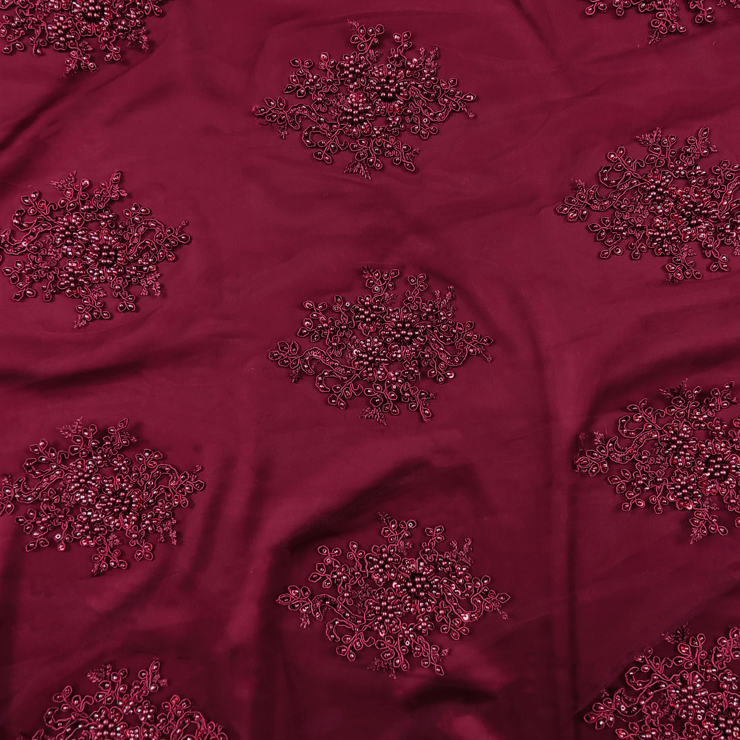 Tulle brodé perlé Lux Bordeaux