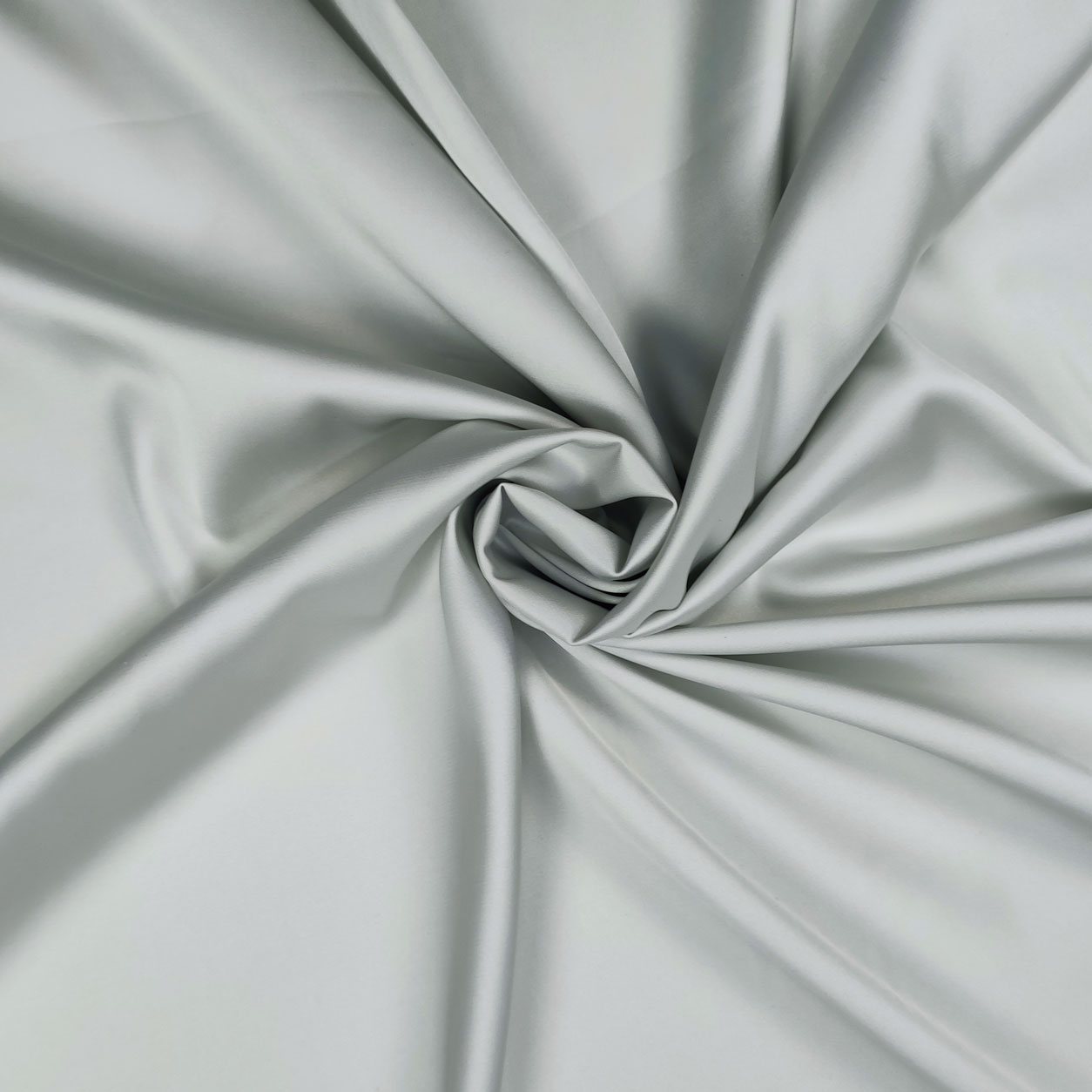 rasetto-effetto-seta-grigio-chiaro
