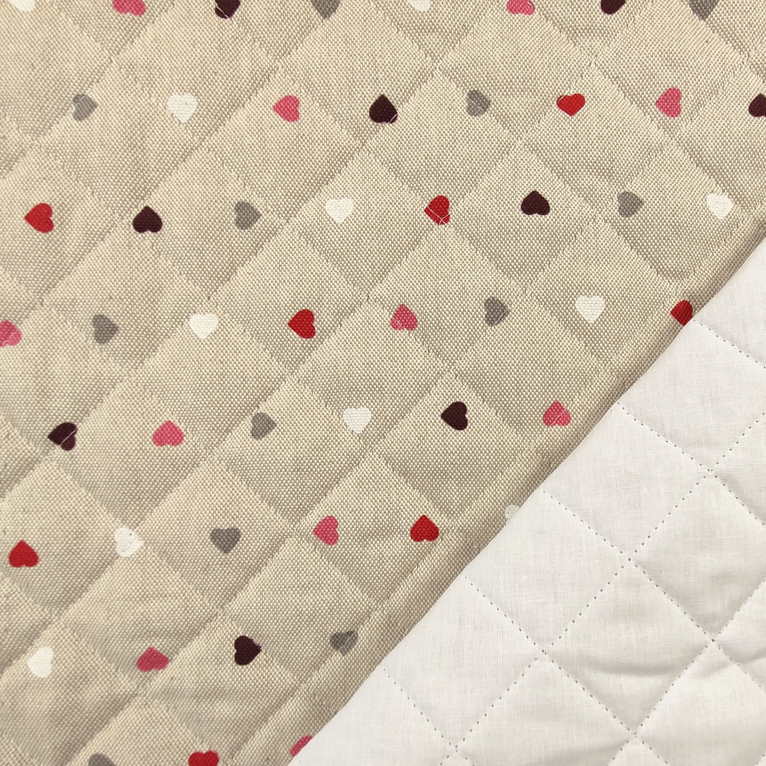 Cuoricini Toni Red and Pink Quilted Fabric