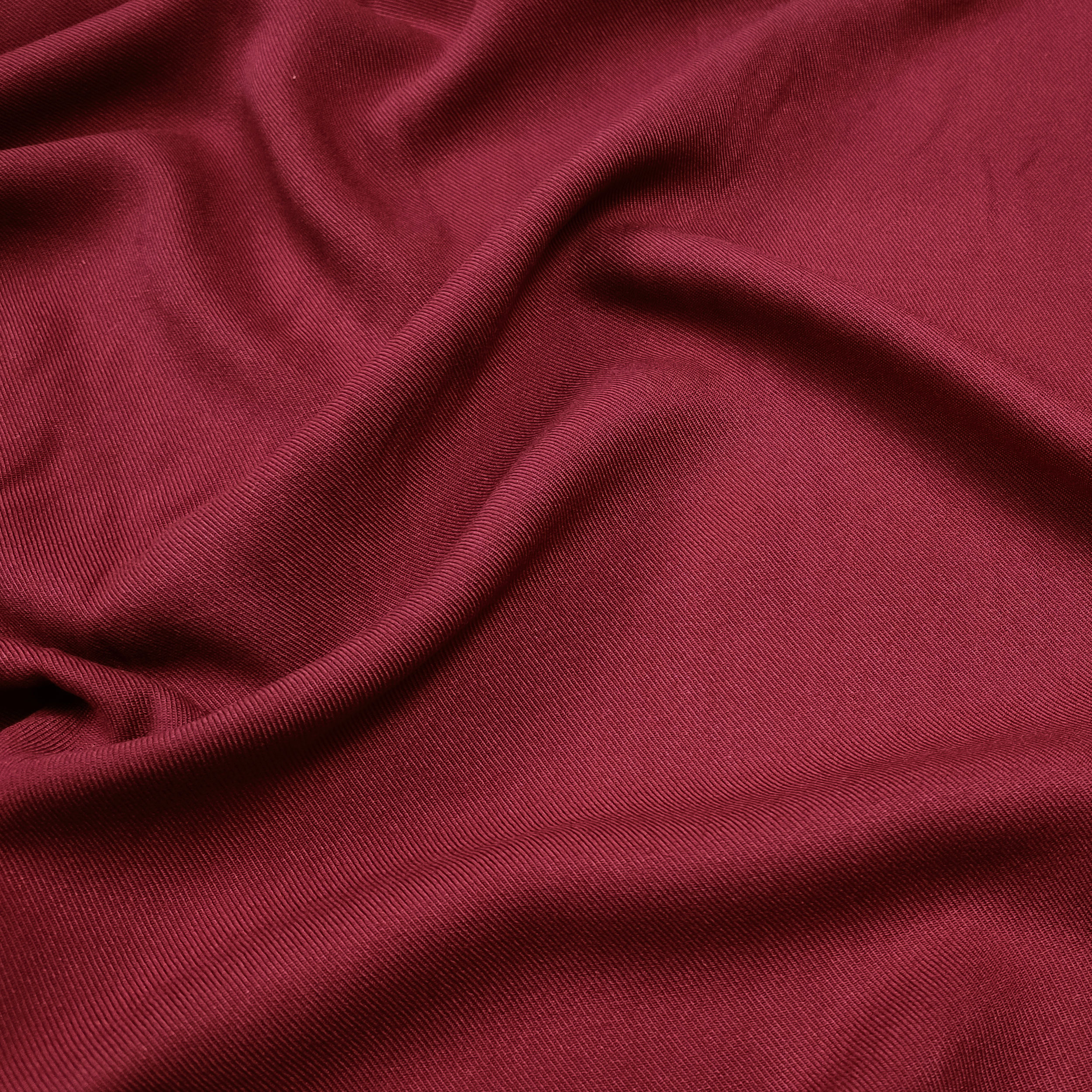 Solid Red Peach-Textured Viscose Remnant, 150x150 cm Image