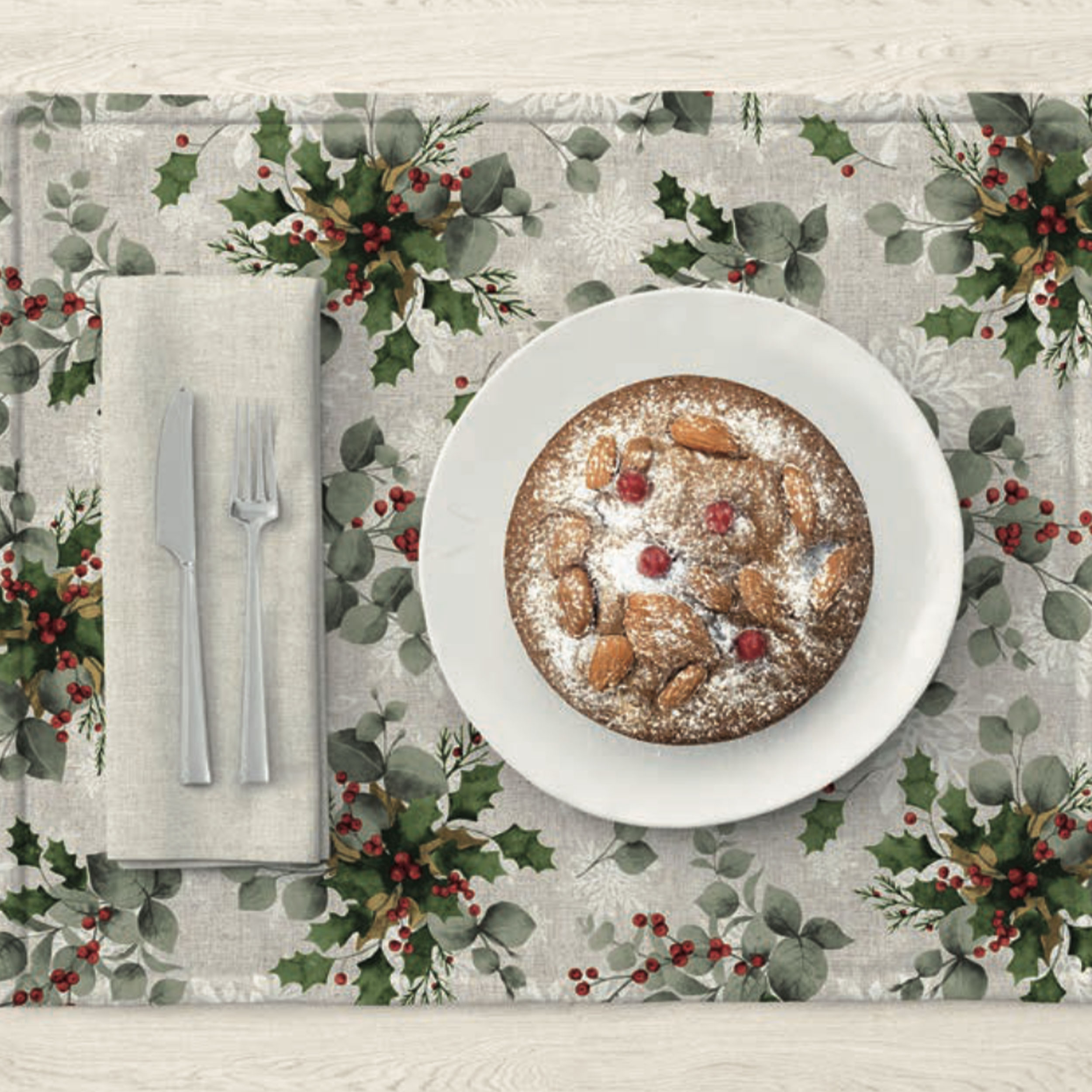 Christmas Panama Holly and Snowflakes Image