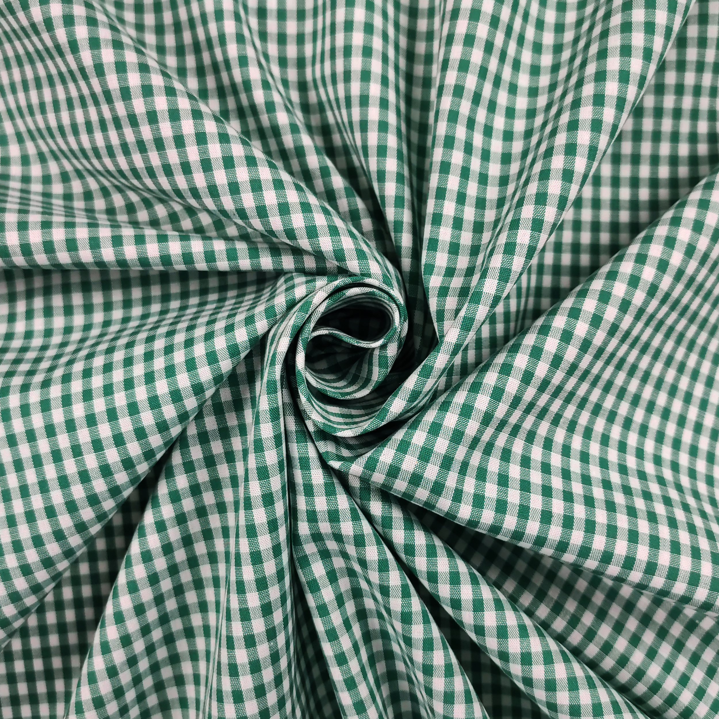 Dressmaking Yarn-Dyed Cotton - Medium Checks Image