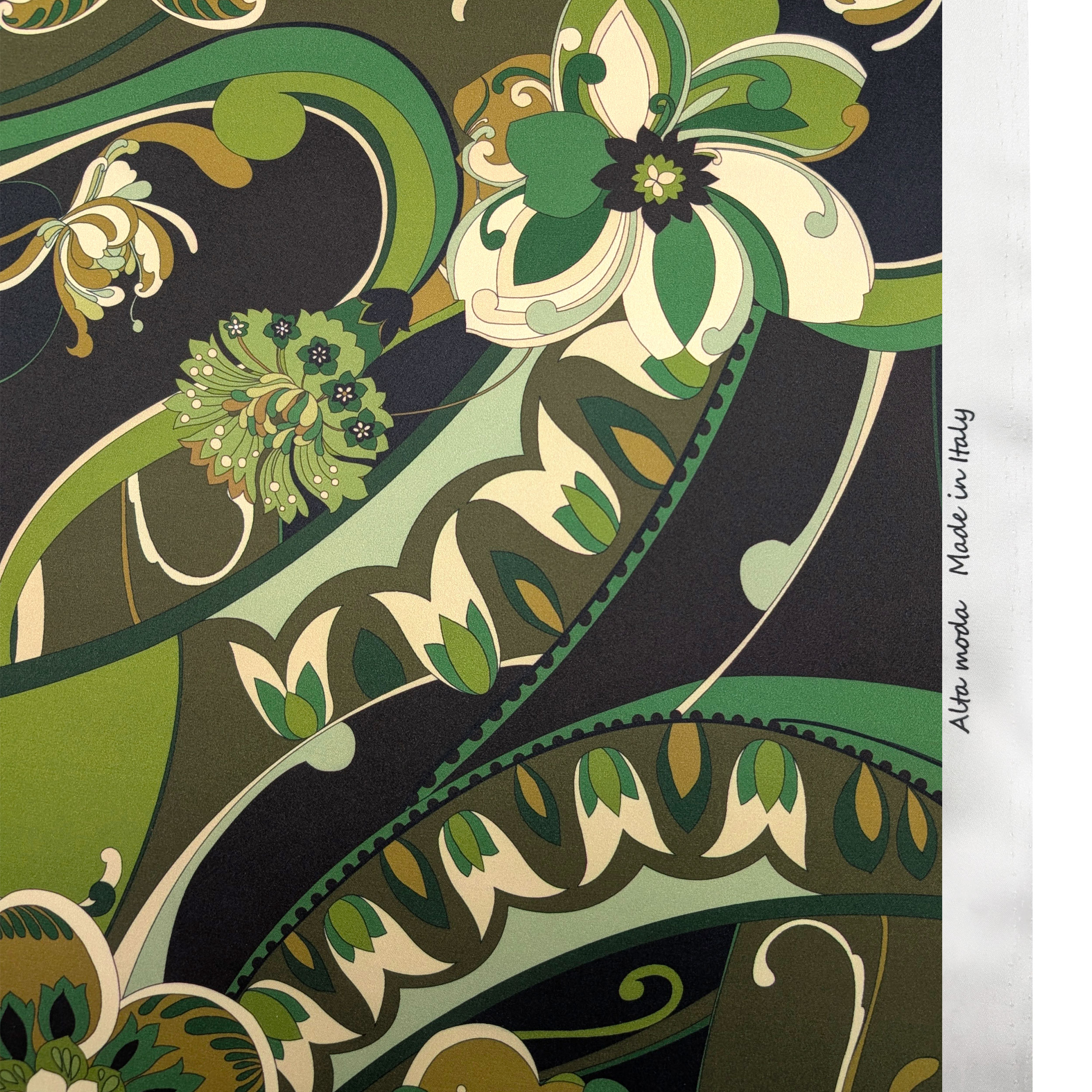 Satin Set High Fashion Abstract Green Flowers Image