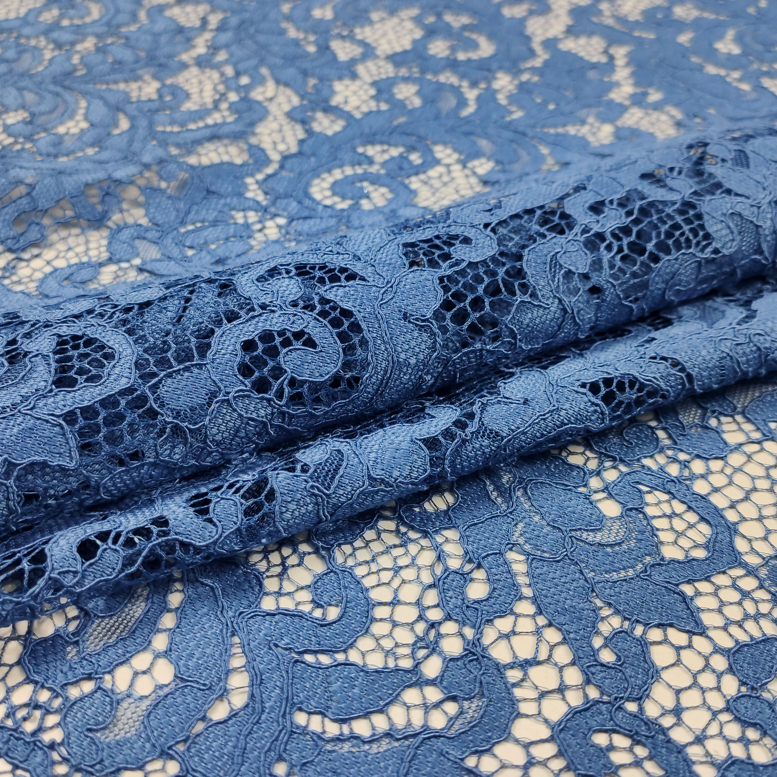 Micky Lace Image