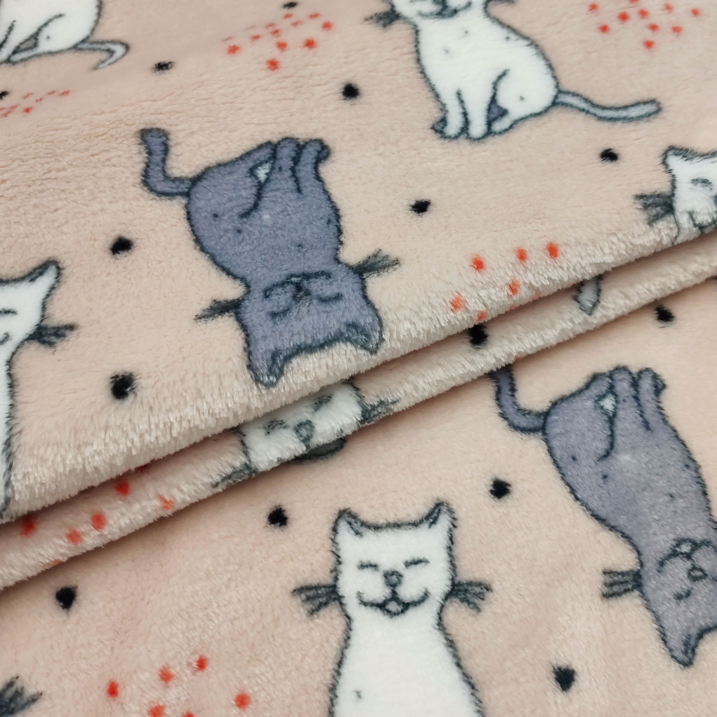 Gatitos de cachemira tejidos a mano Fondo rosa empolvado