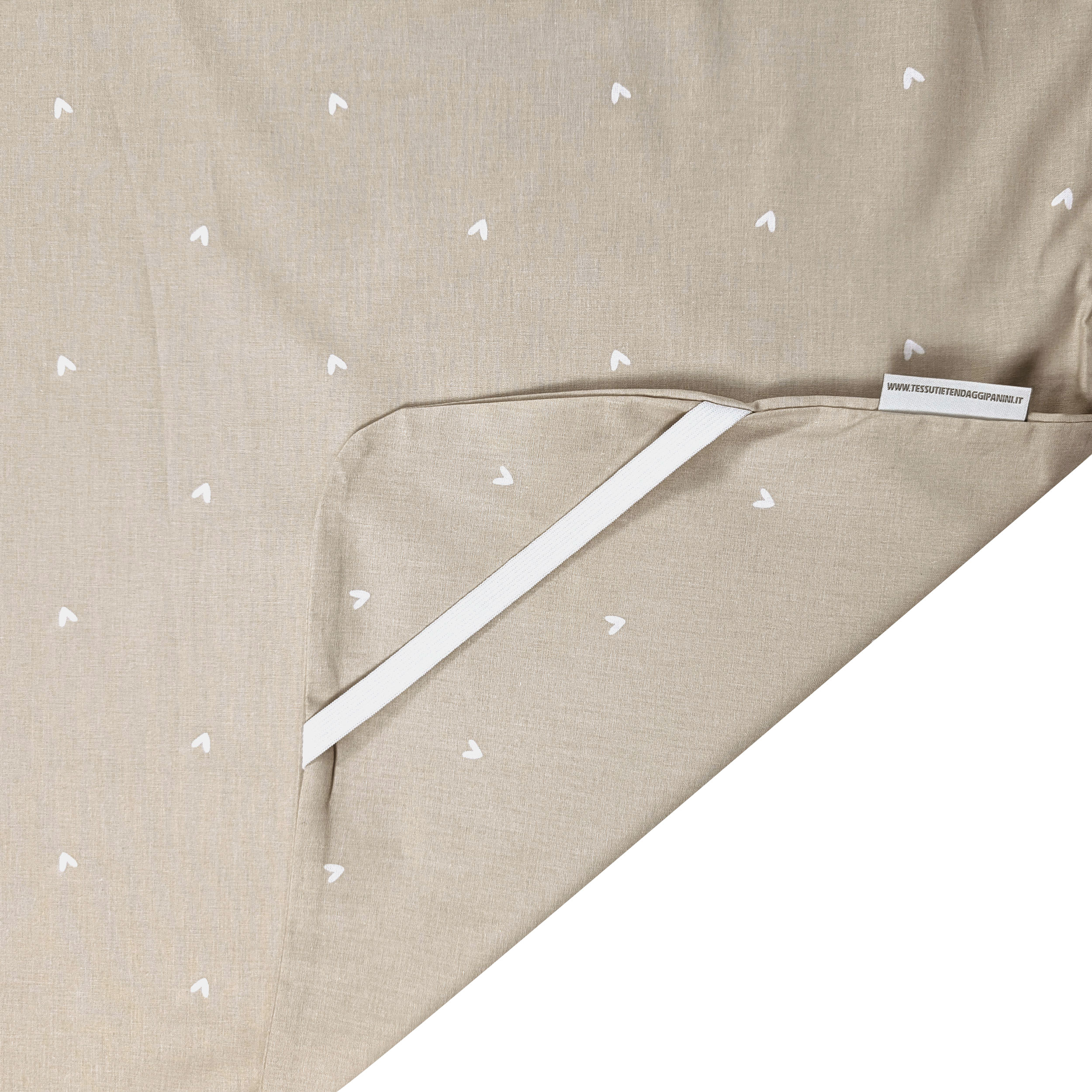 Summer Sleeping Bag Hearts Background Beige Image
