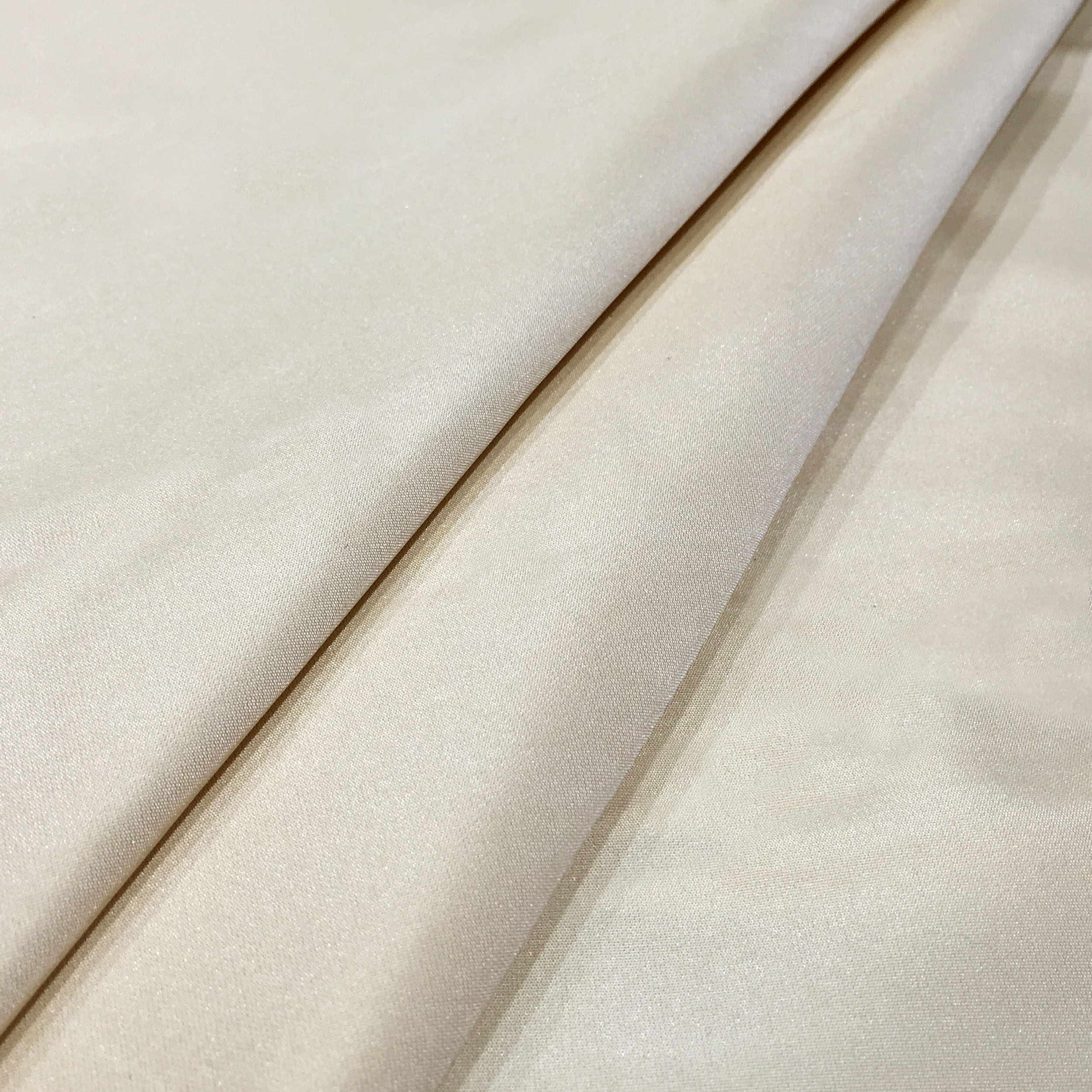 Découpe Taffetas lisse Ivoire 120x290 cm Image