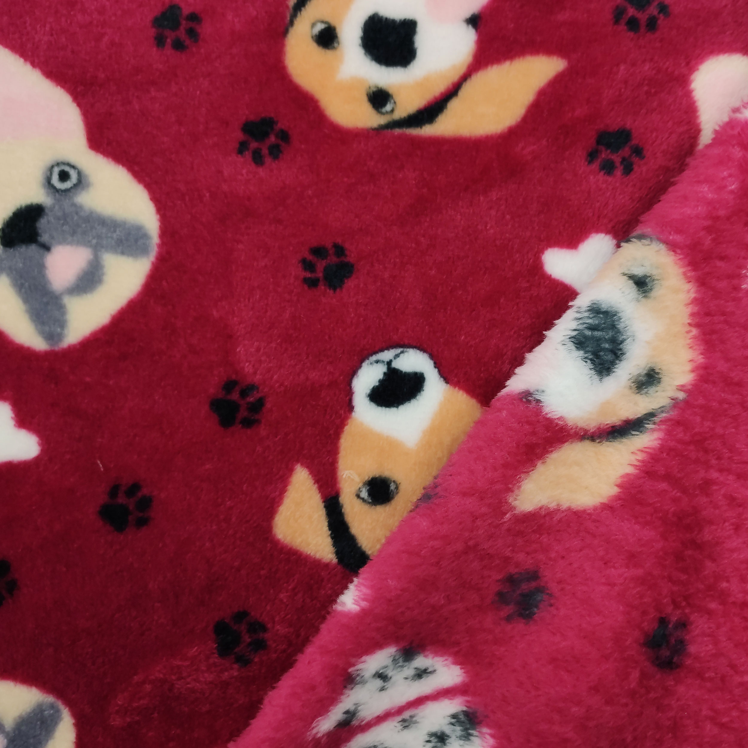Cashmere Fleece Doggie Fondo Rojo Oscuro