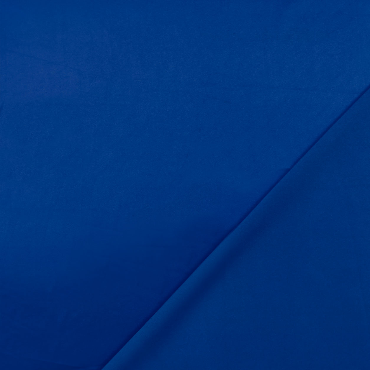 tessuto-raso-effetto-seta-blu-elettrico