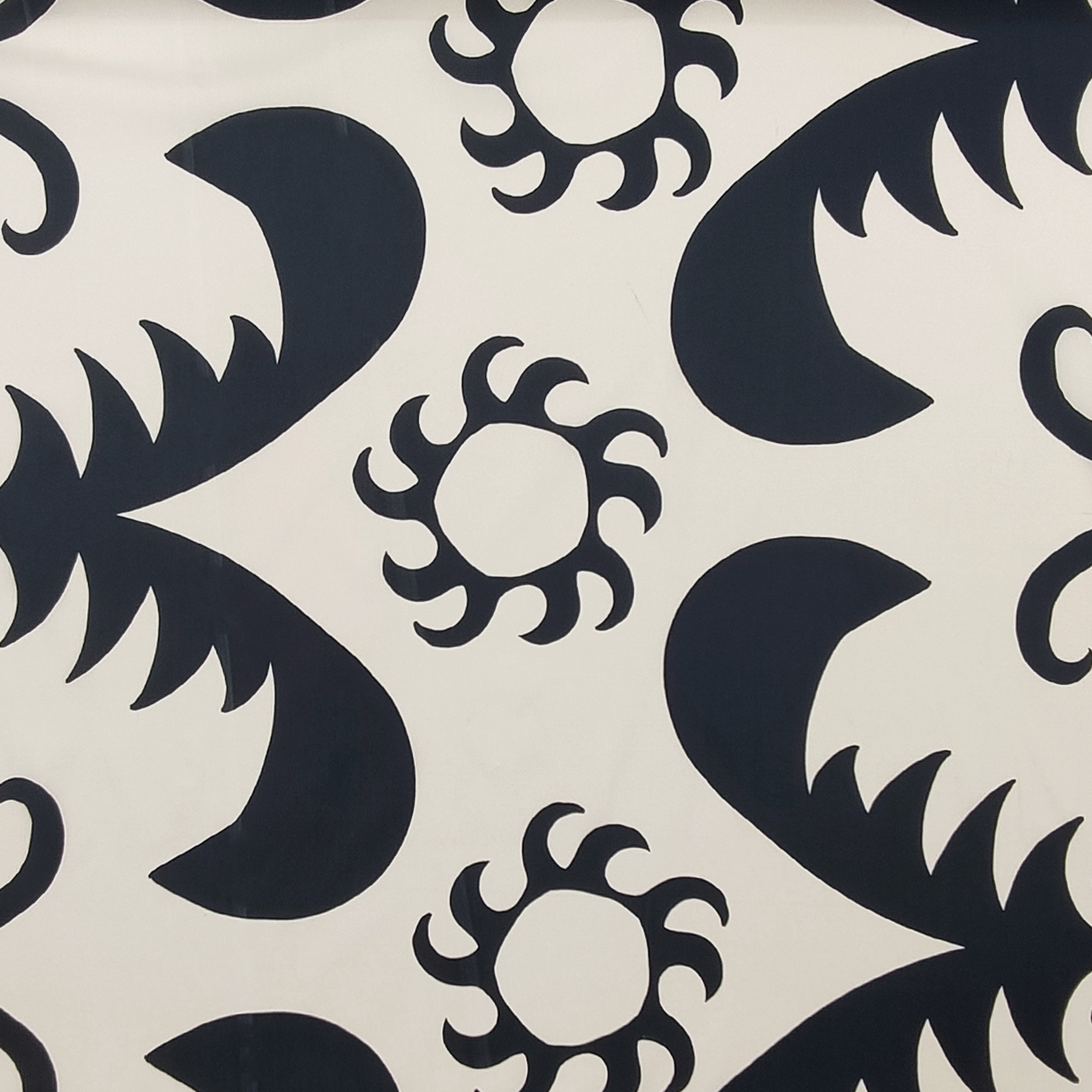 Satin de coton Fantaisie palmiers et soleils noir