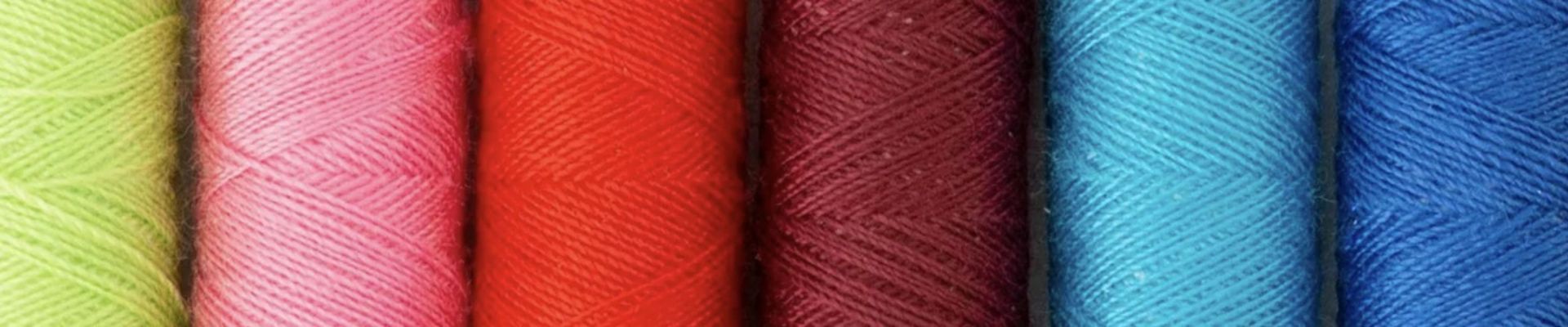 filo-sintetico-gutermann-per-asole-panini-tessuti