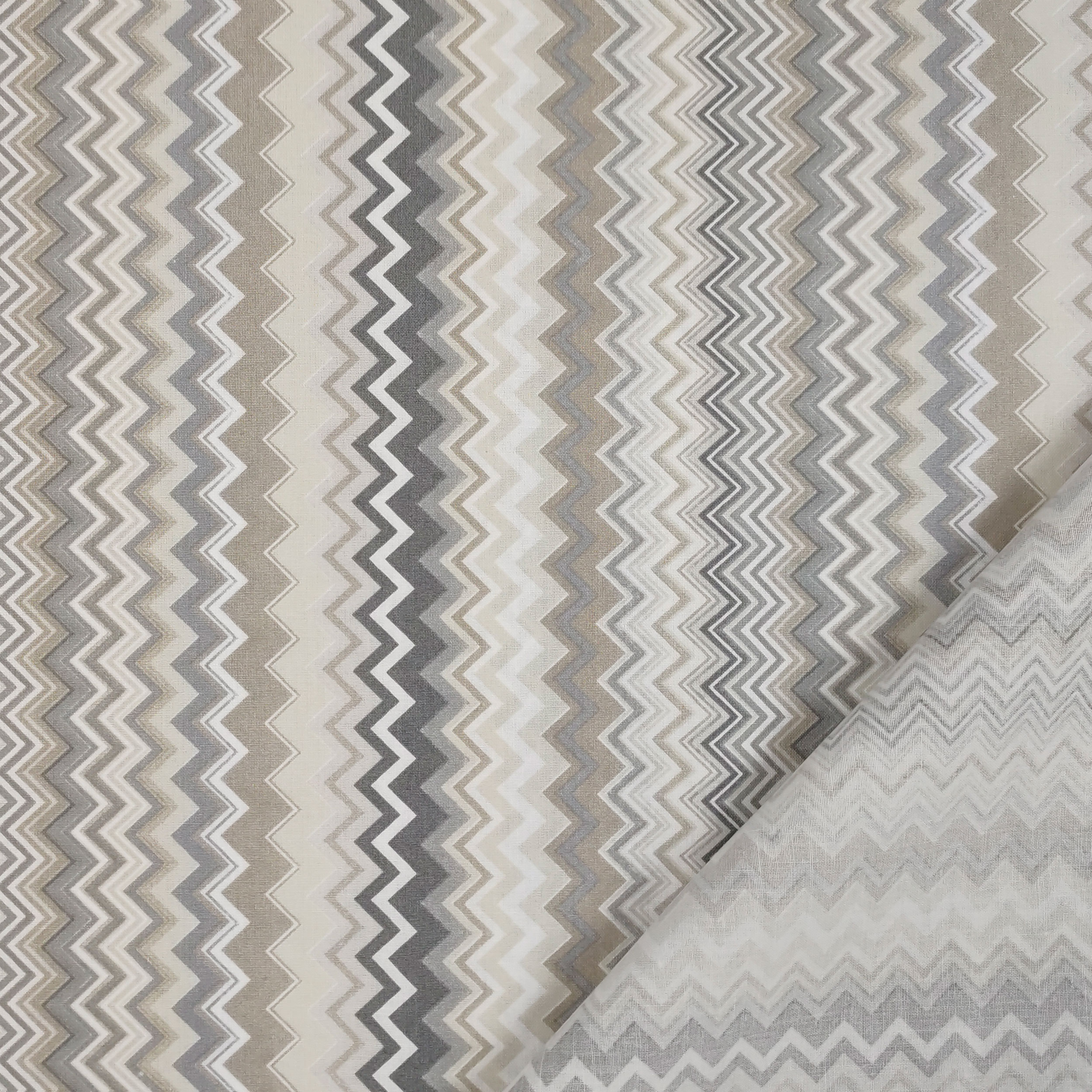 Tessuto di Cotone Zig Zag Multicolor Toni del Beige