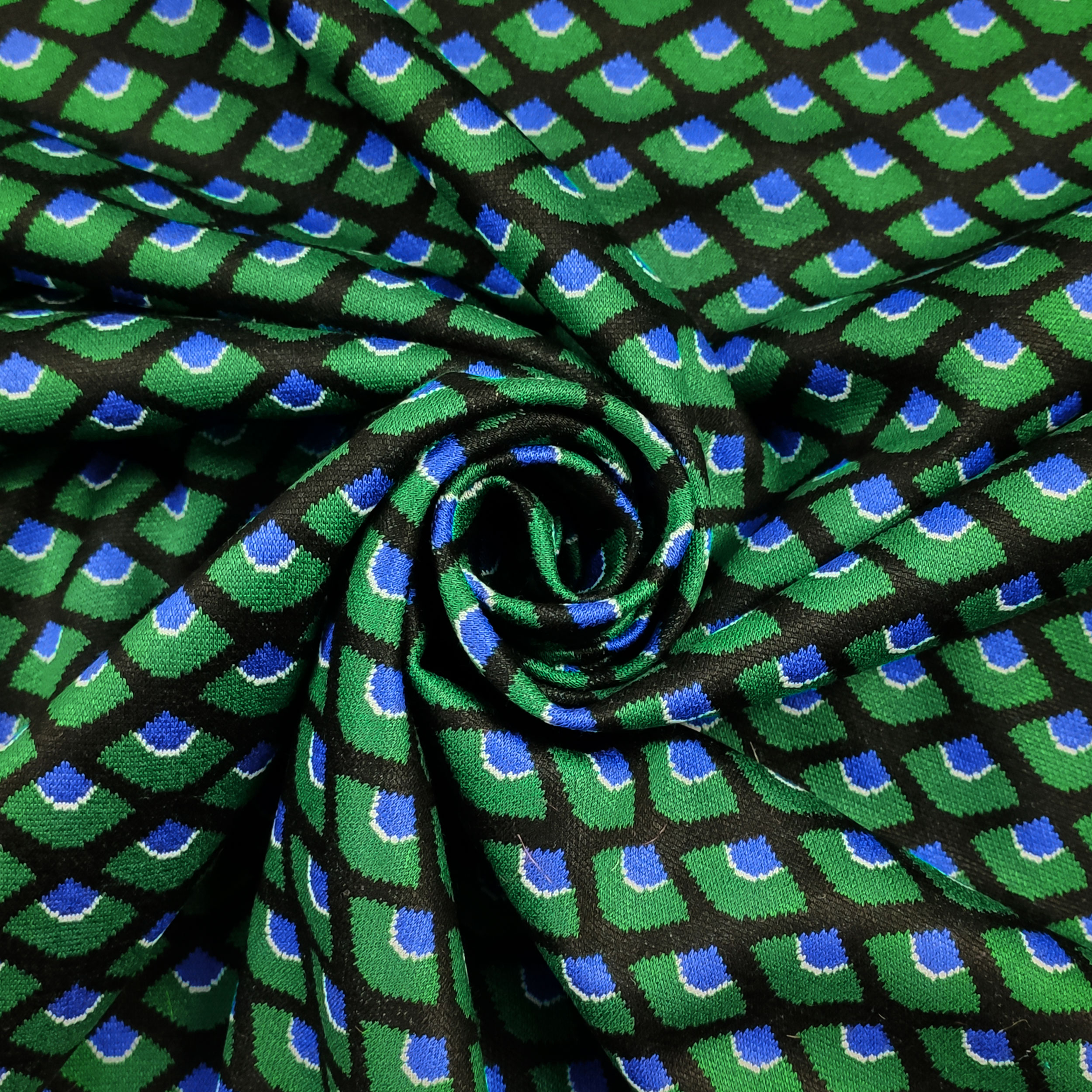 Punto Milano Grün und Blau Geometrische Motive