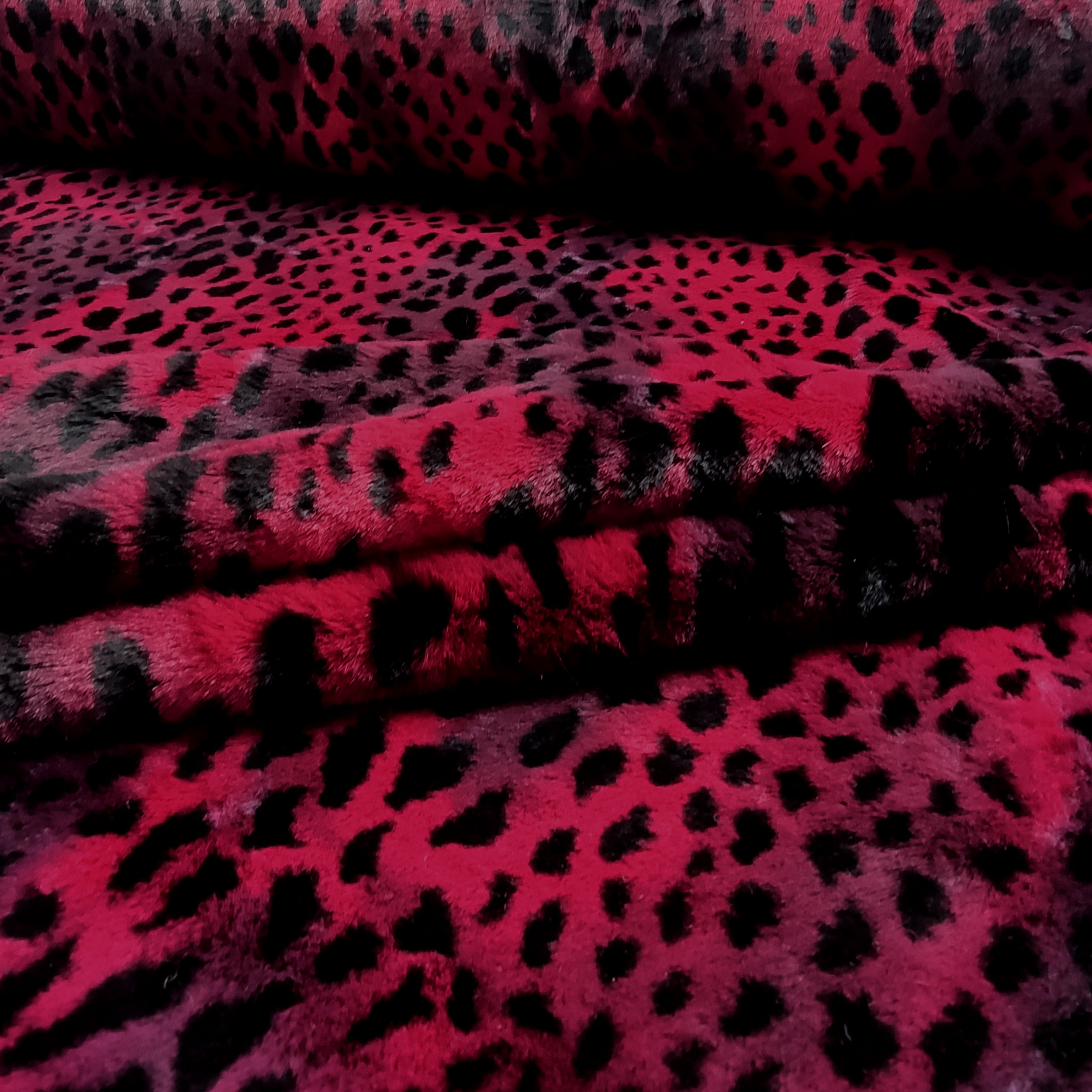 Bordeaux Leopard Patterned Synthetic Fur