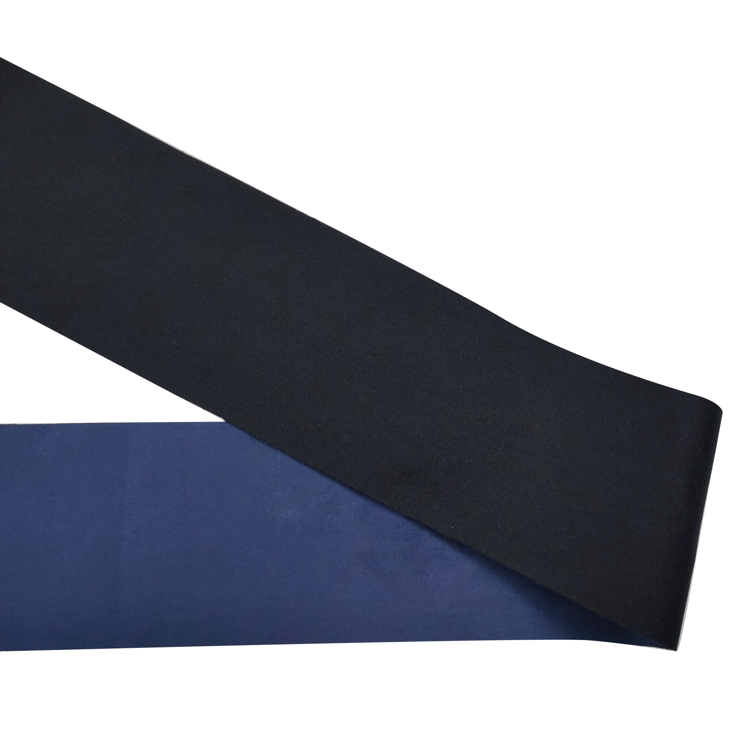 Suede-effect elastic edge