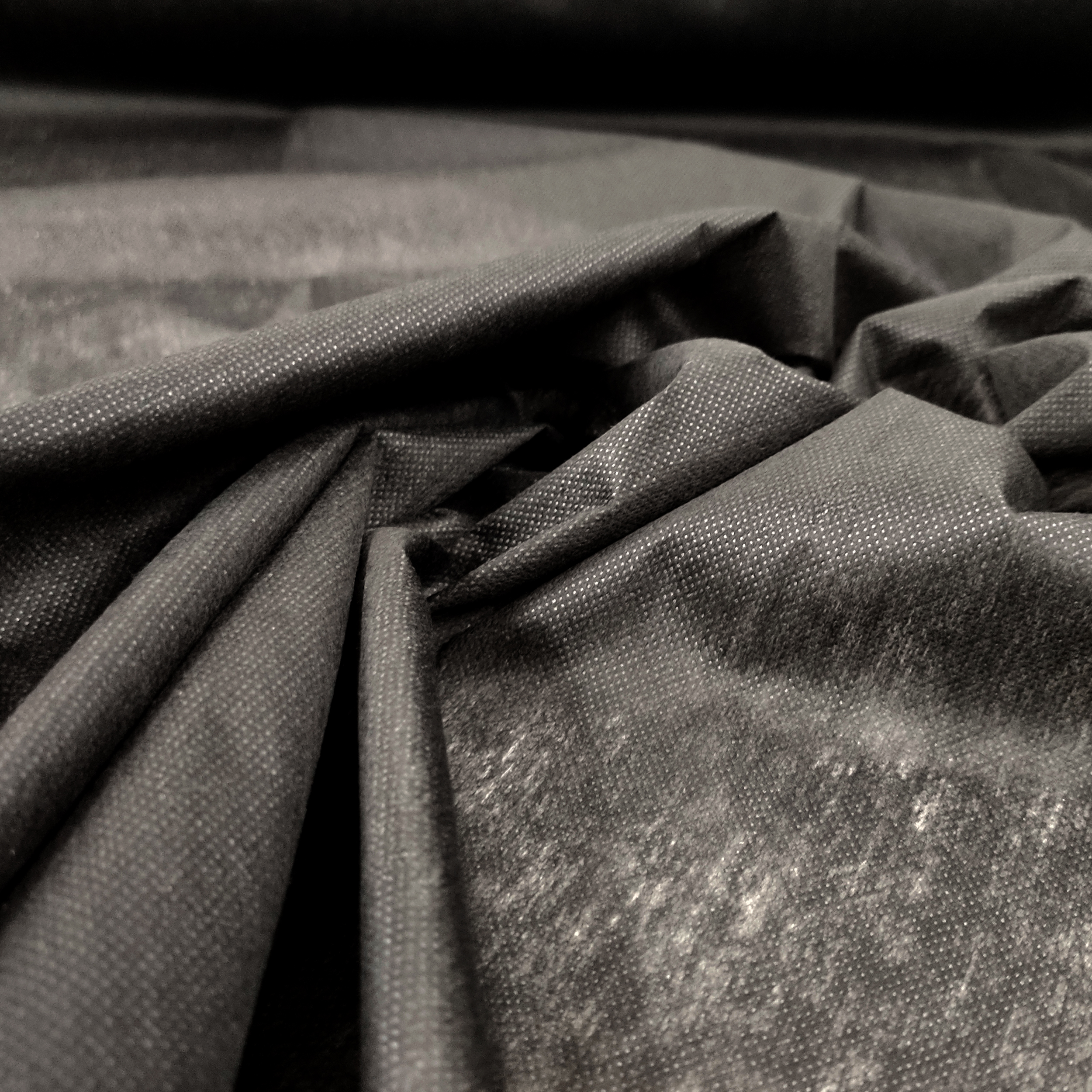Non-Woven Fusible Black Interfacing