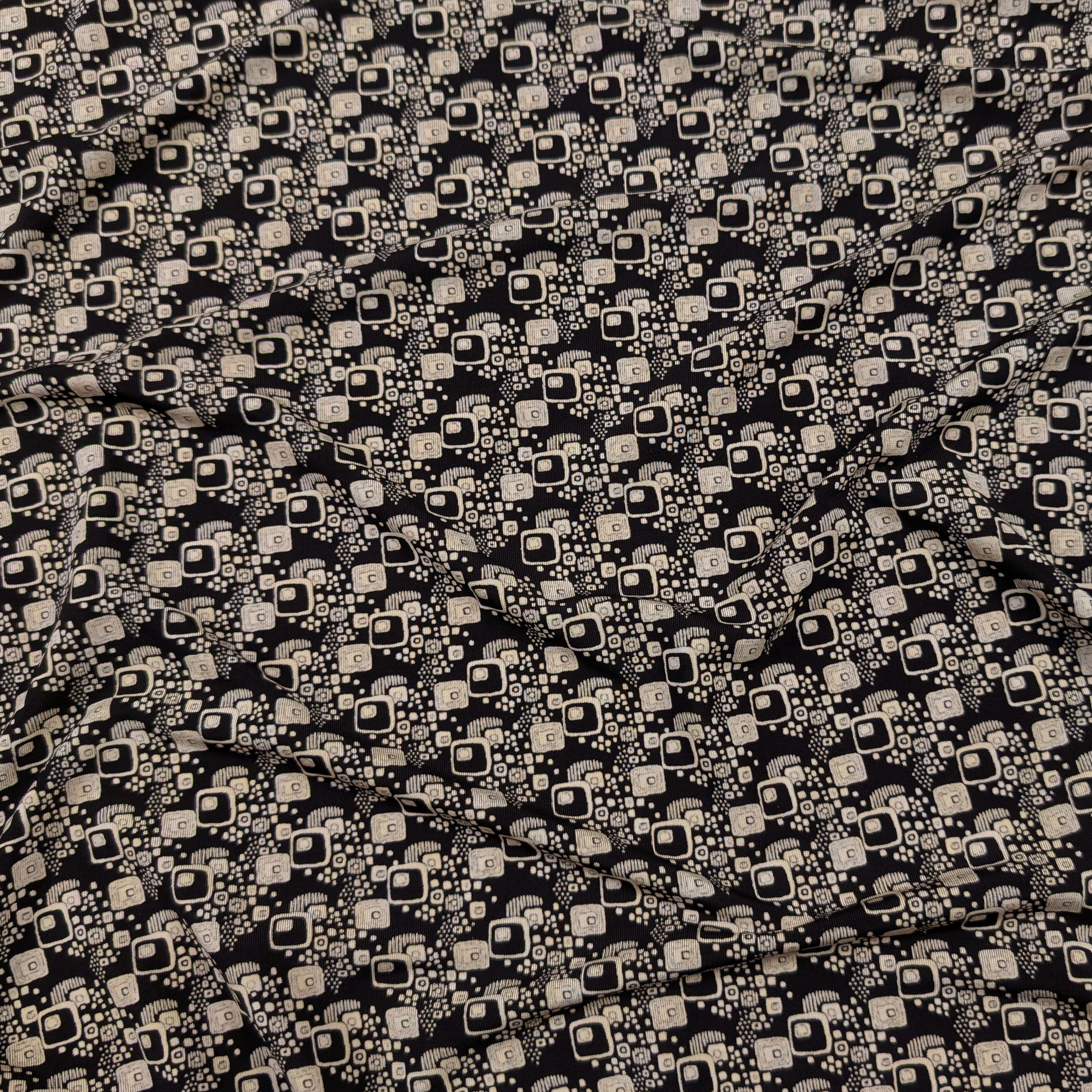 Black cotton jersey with abstract motifs Image