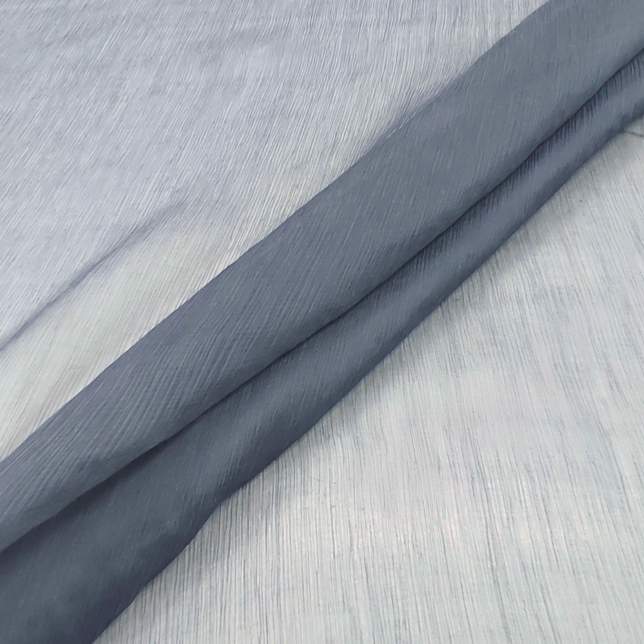 Tissu mousseline 100% soie Plis 4
