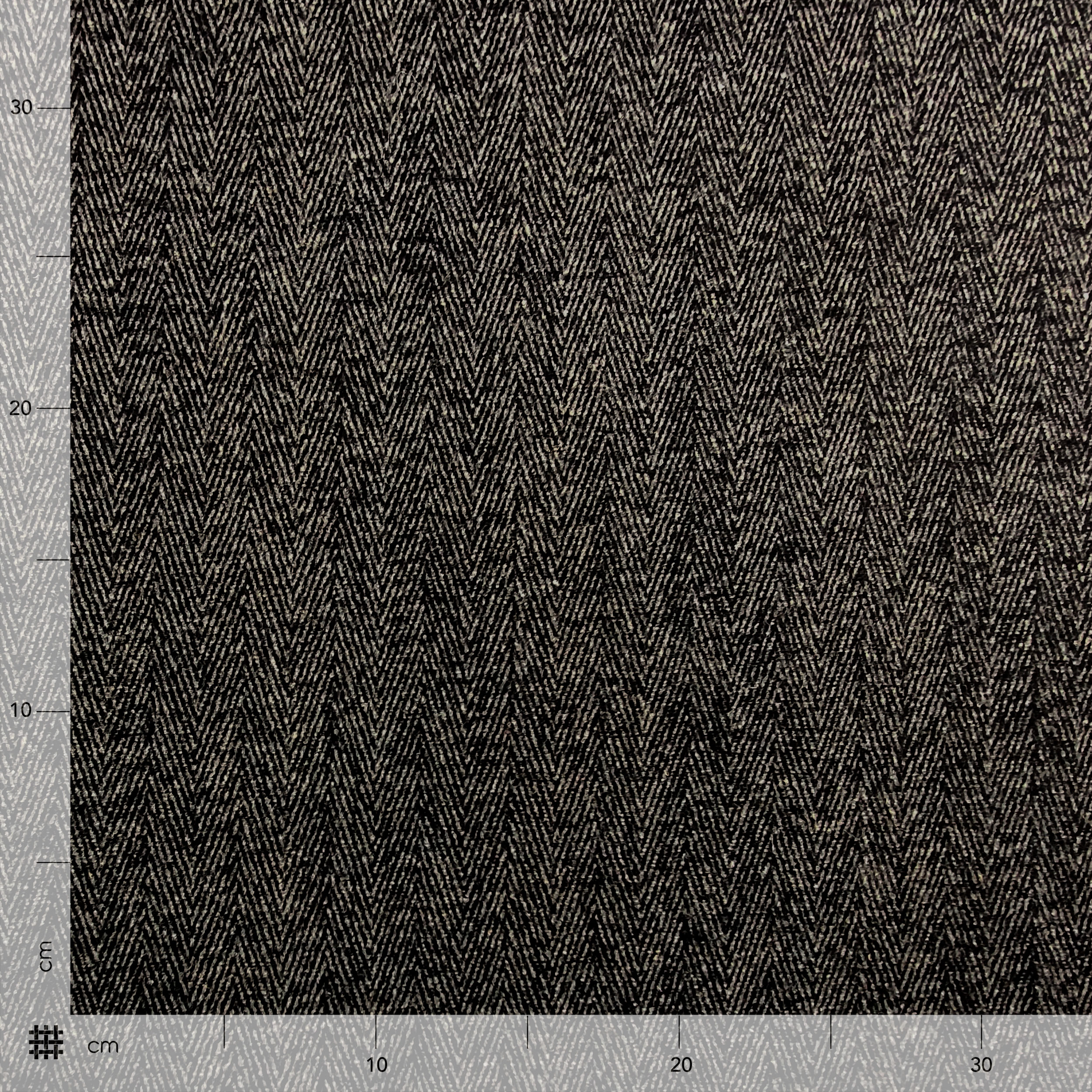 Tissu pour manteau à chevrons gris et noir