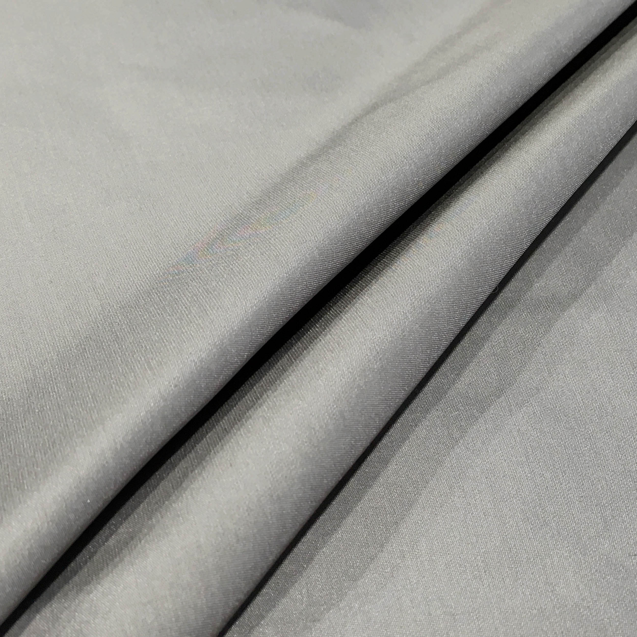 Découpe Taffetas lisse gris clair 50x190 cm Image