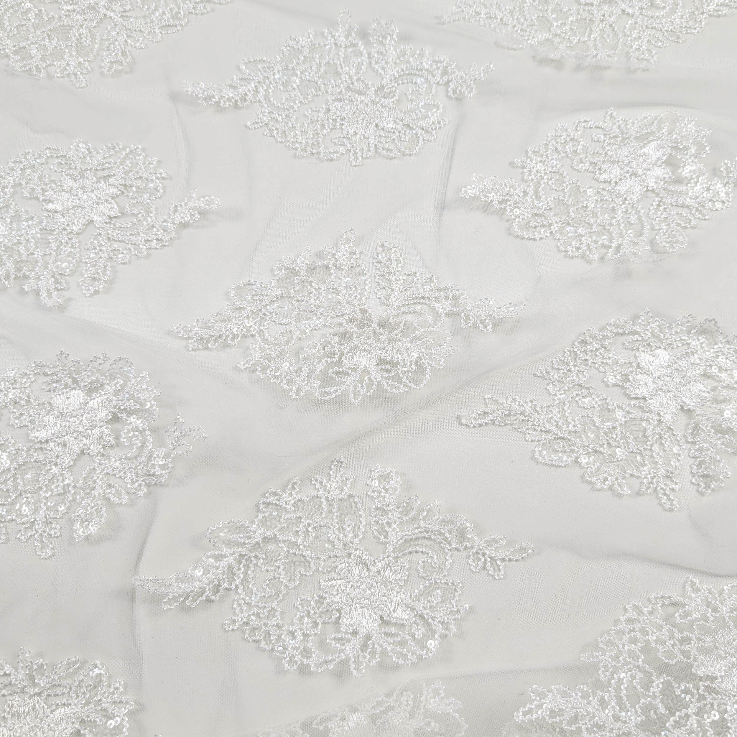 Tissu Tulle Broderie Paillettes Double Feston Blanc