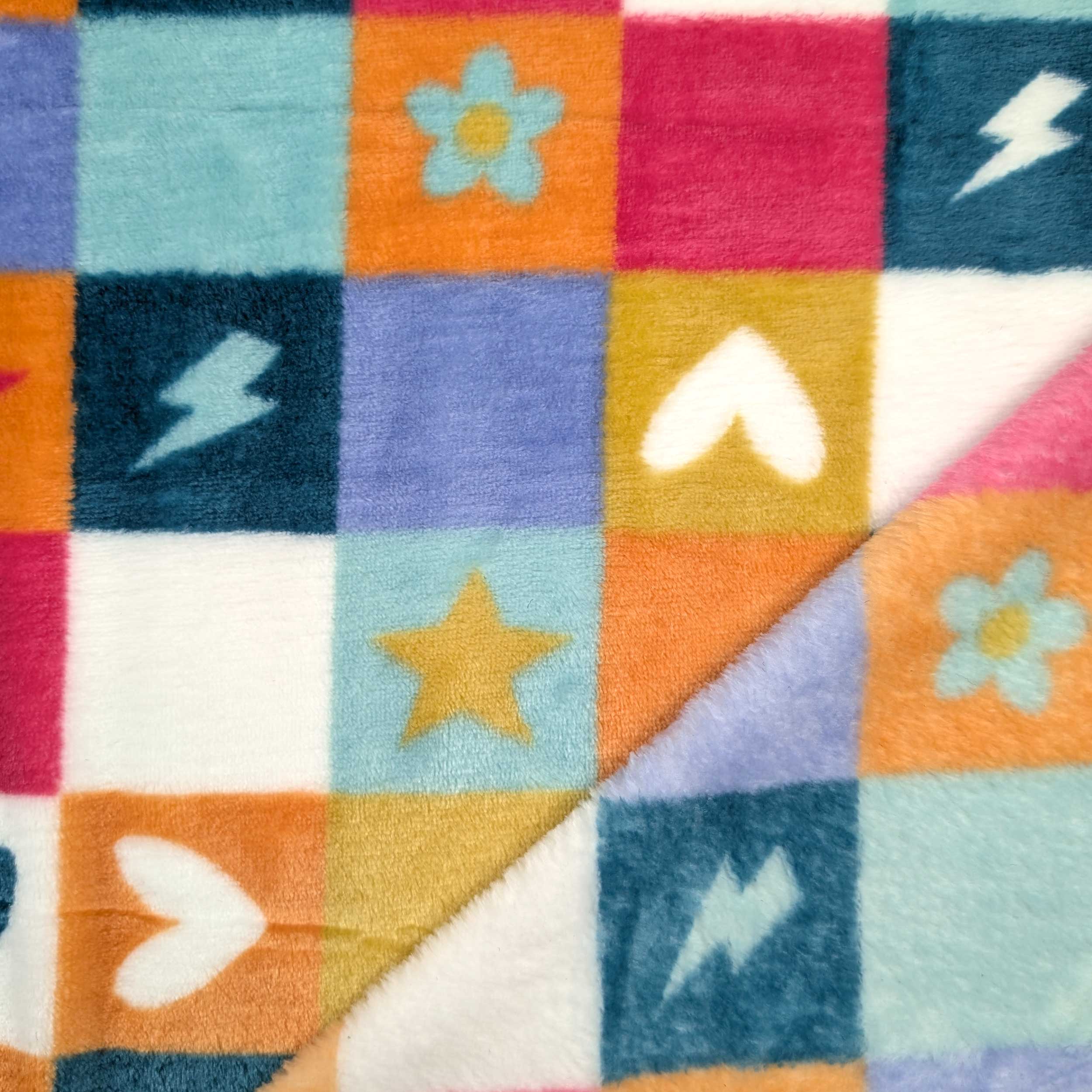 Cashmere Checkered Hand Fleece Image