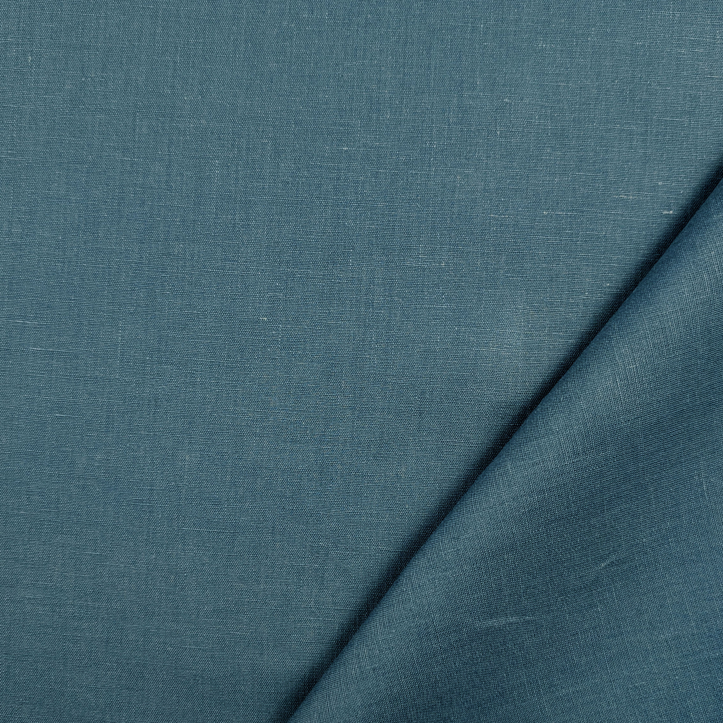 Pure Linen Ottanio Fashion Image