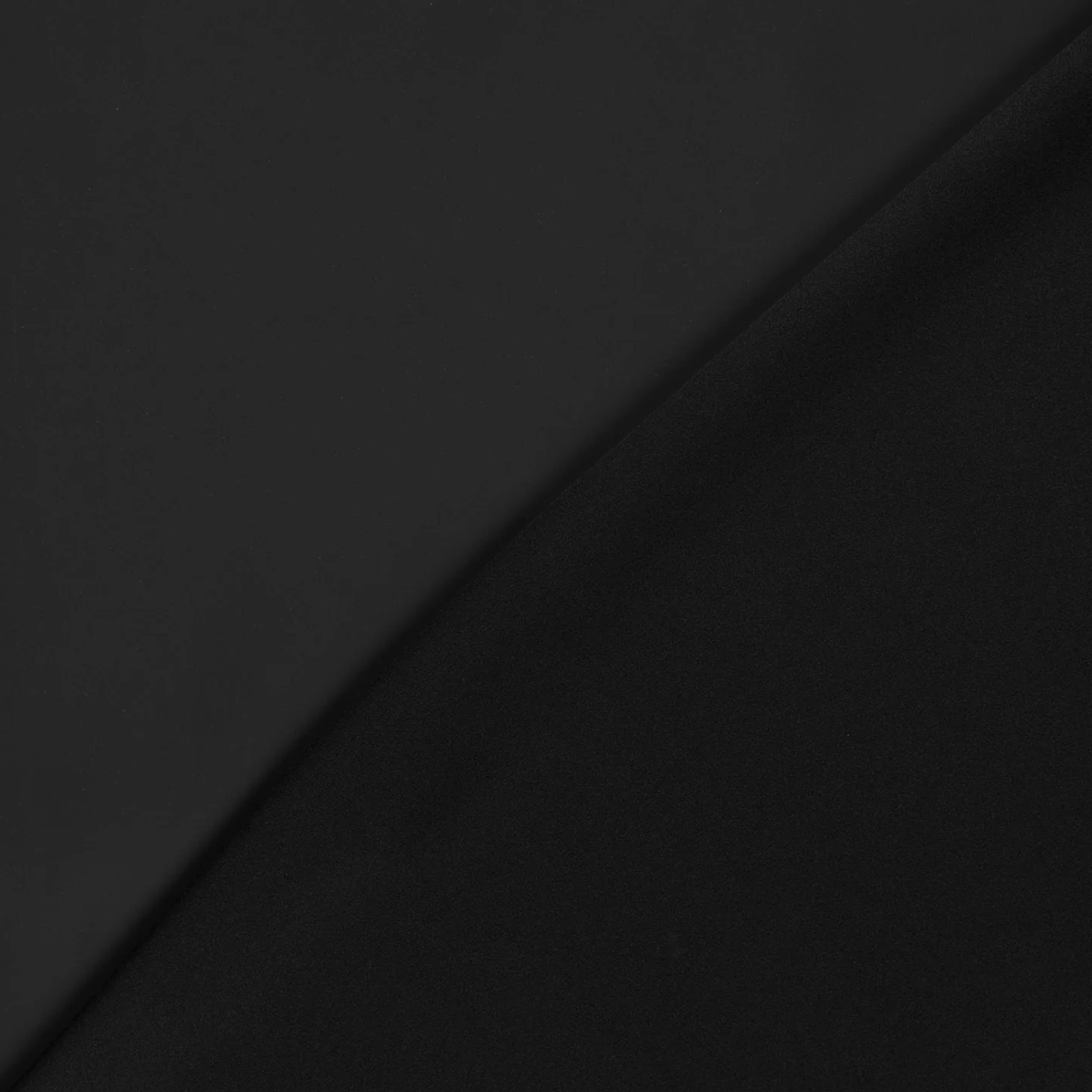 Mackintosh Solid Black