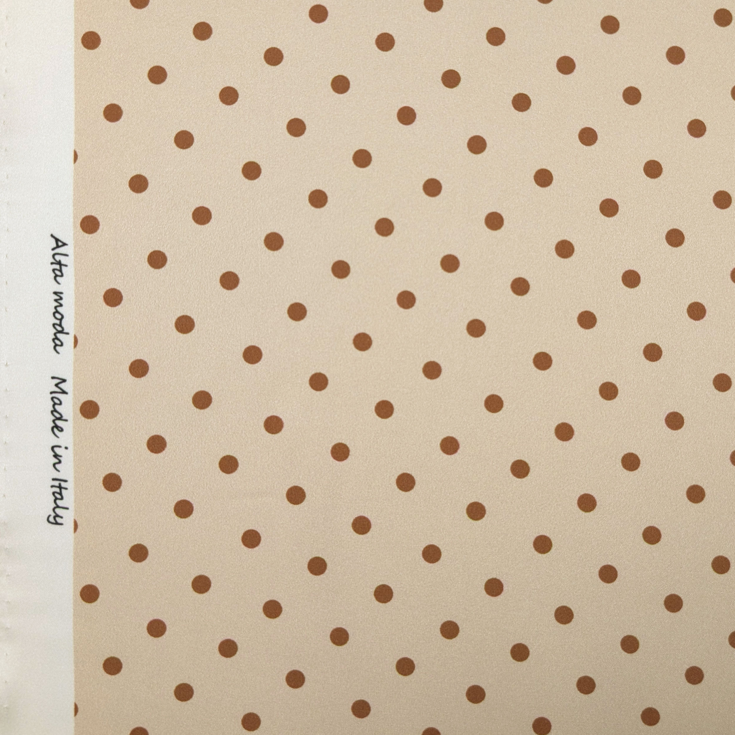 Satin Set High Fashion Brown Polka Dot Image