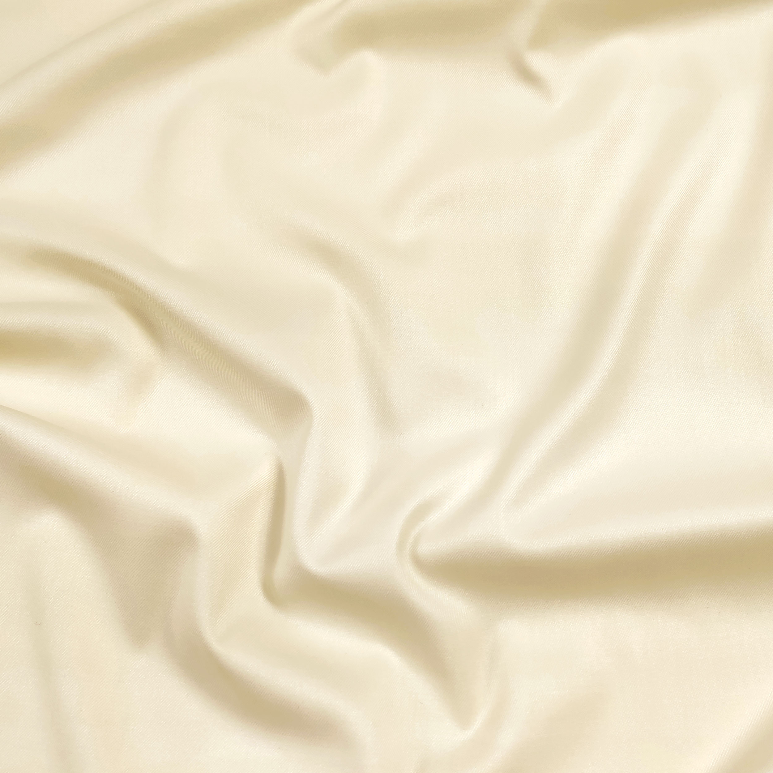 Tissu Lux Comfort Milk White