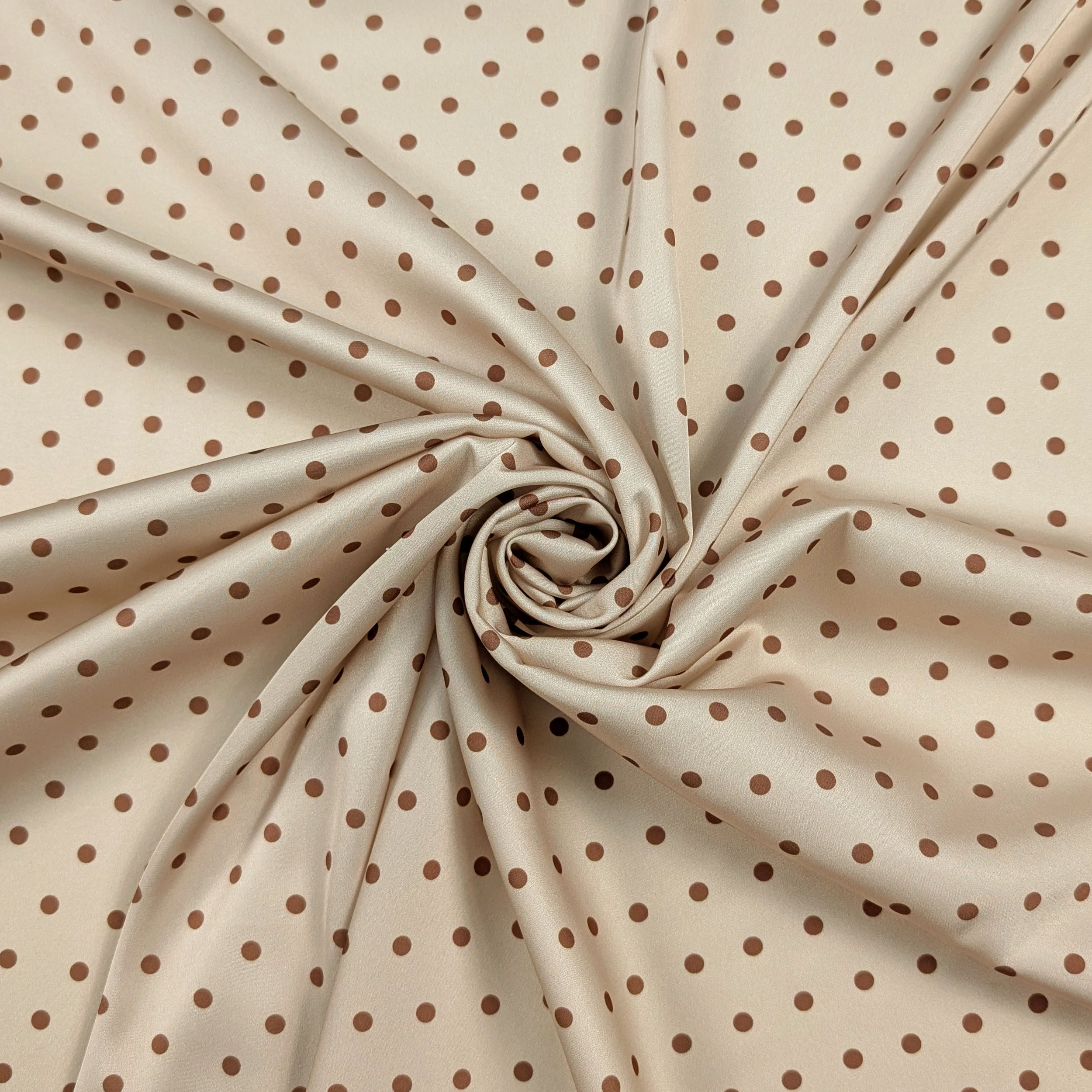 Satin Set High Fashion Brown Polka Dot Image