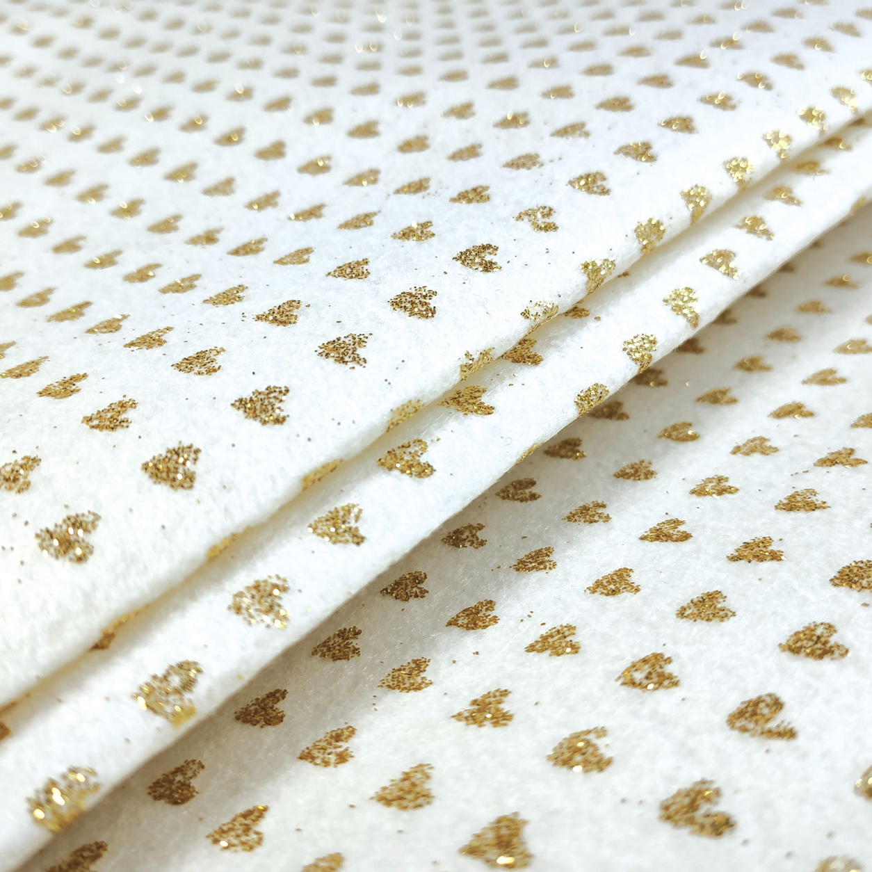 Pannolenci Corazones Glittered Fondo Crema Dorado