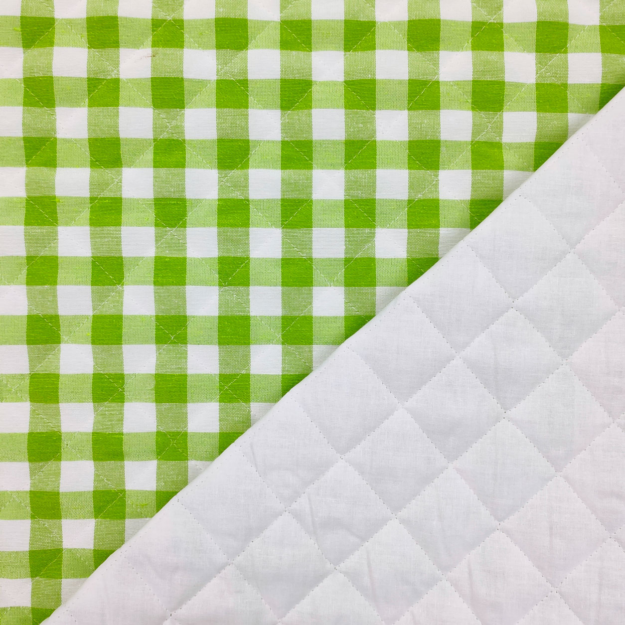 stoffa-trapuntata-al-metro-cucina-verde