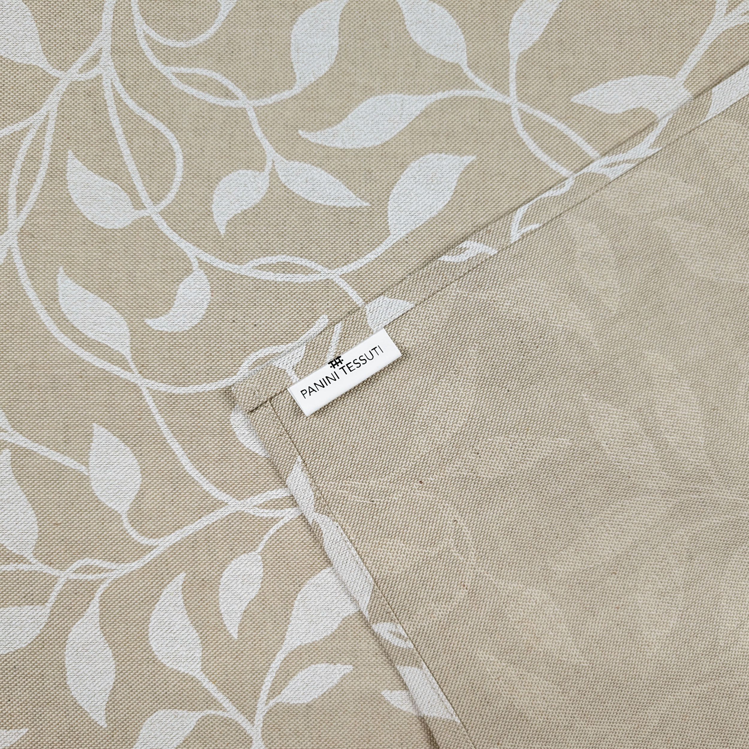 Packaged Tablecloth Foliage White Image