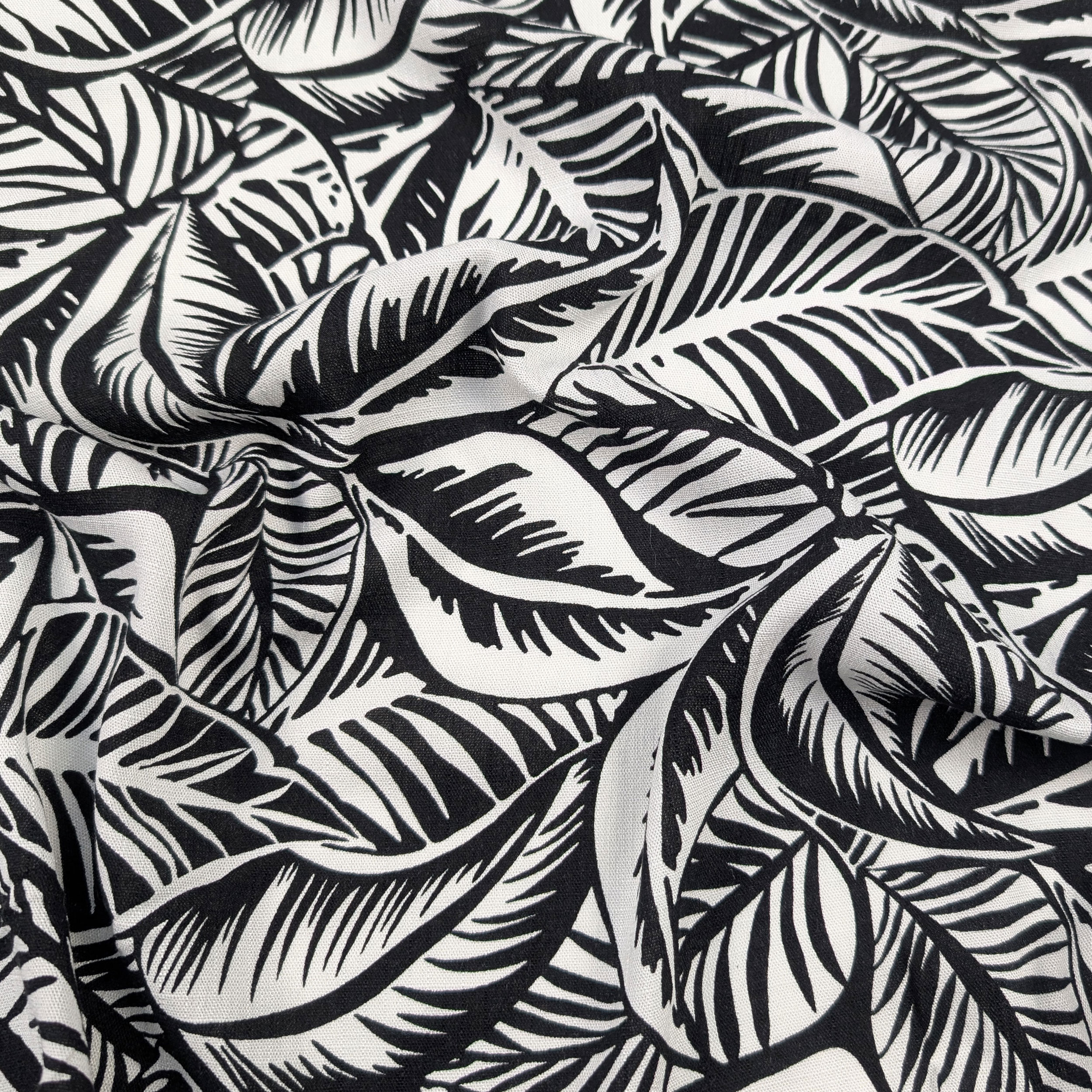 Linen Blend Black and White Leaves Image