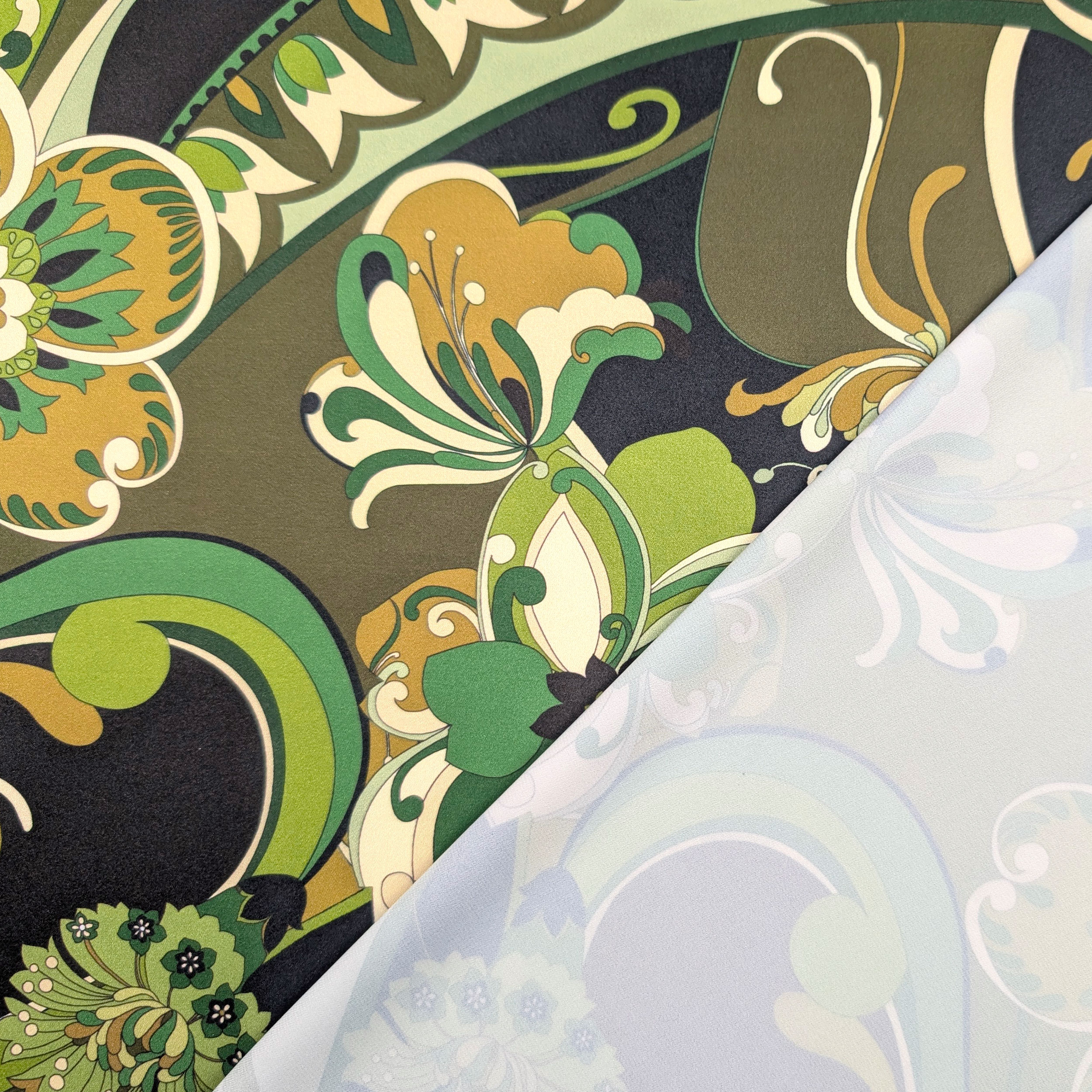 Satin Set High Fashion Abstract Green Flowers Image