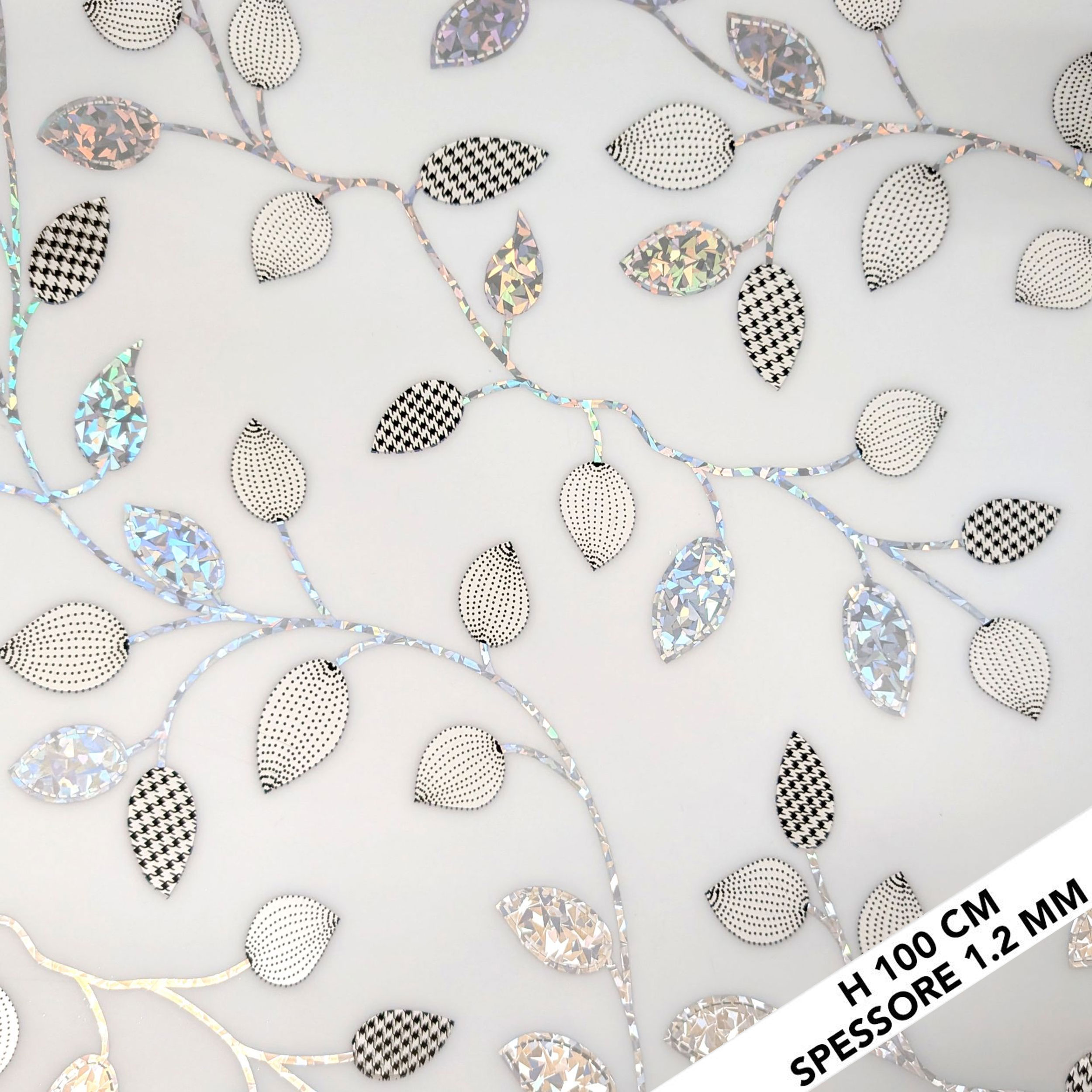 Plastic-coated table cover with leaves Image