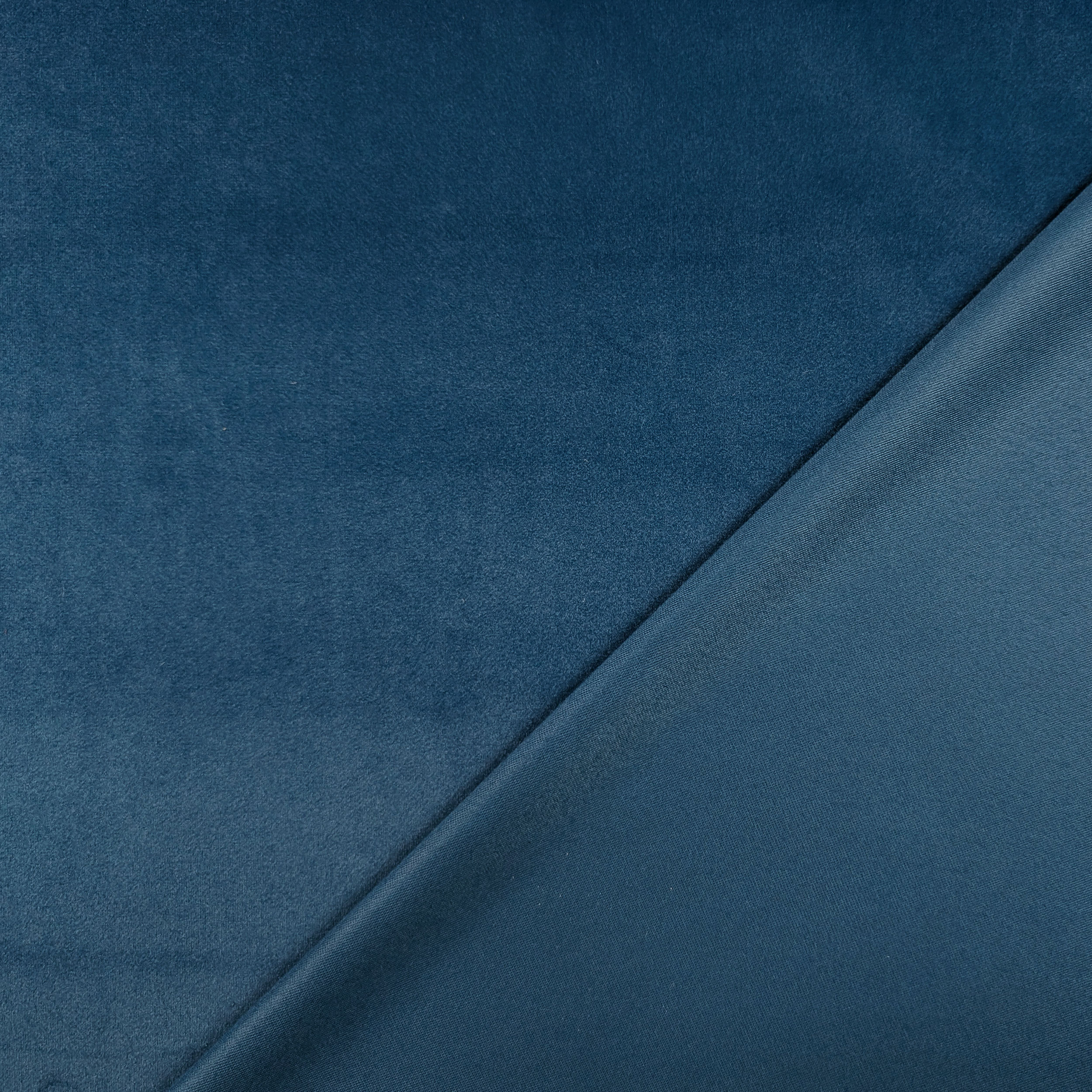 Smooth Velvet Image