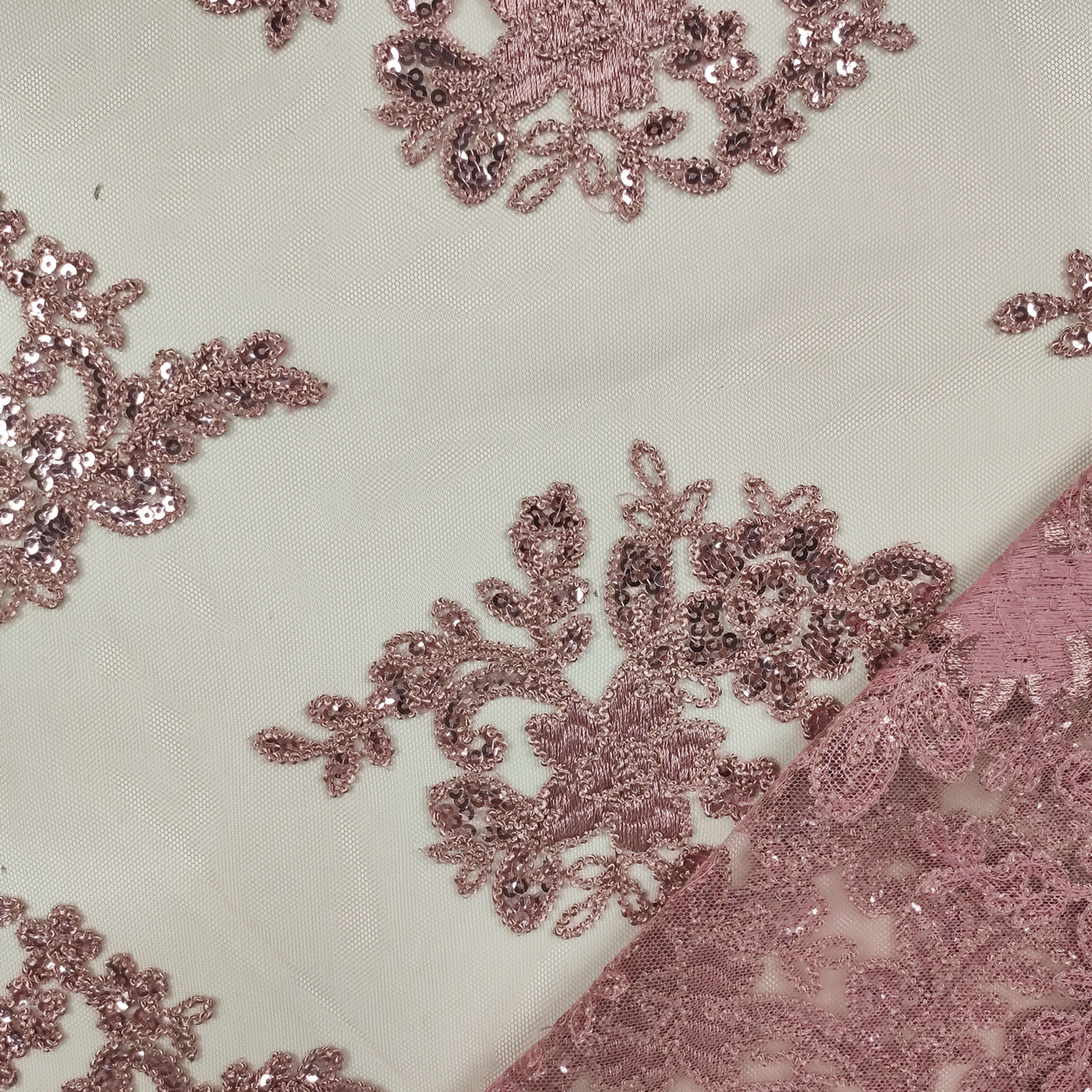 tessuto-tulle-per-abbigliamento-ricamo-paillettes-rosa-antico